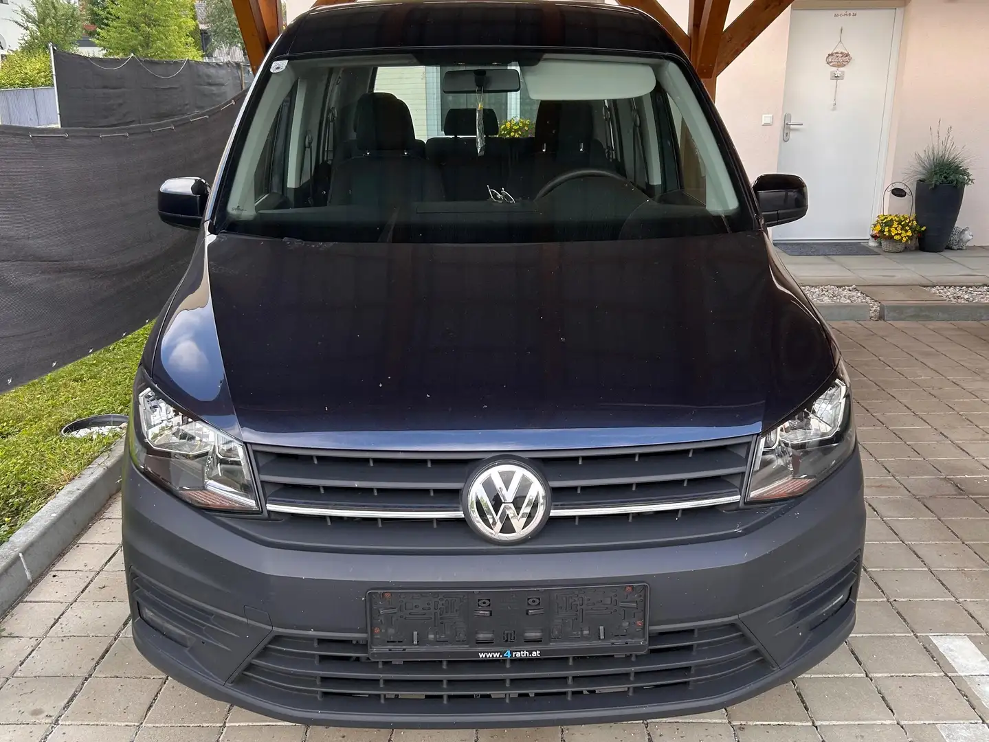 Volkswagen Caddy Trendline Blau - 1