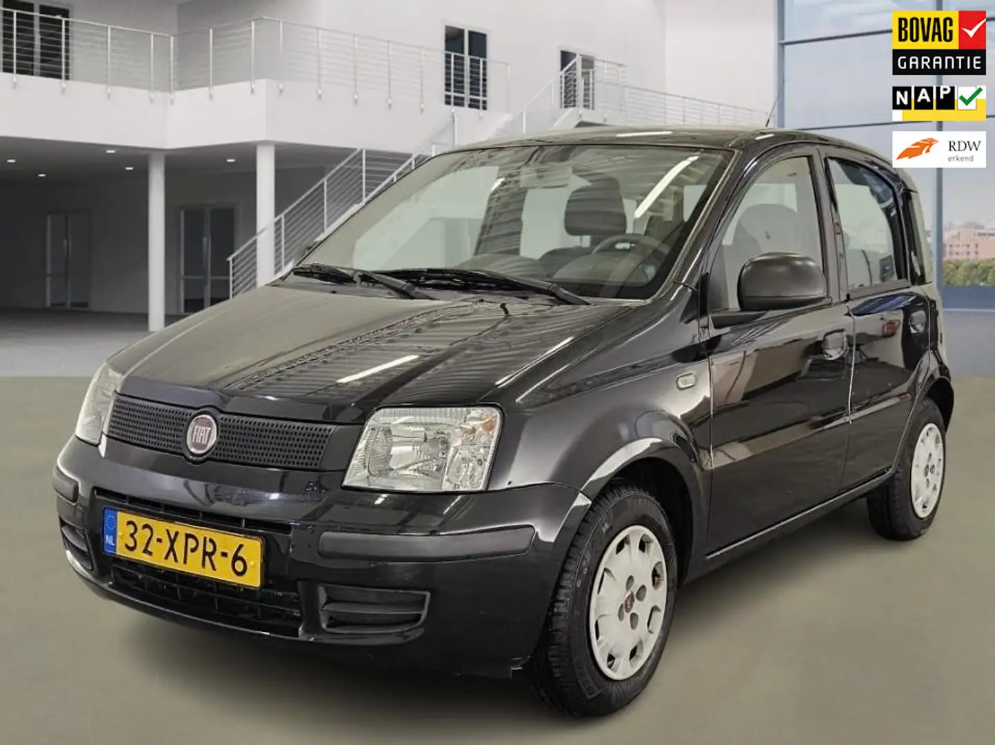 Fiat Panda 1.2 Classic 1e Eigenaar 30.900 km +NAP NL-auto Zwart - 1