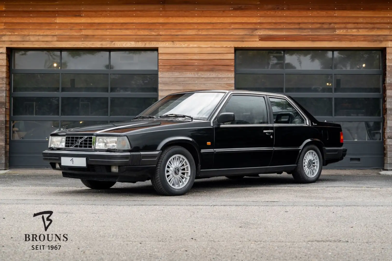Volvo 780 2.8 Aut. Bertone Coupe Schwarz - 1