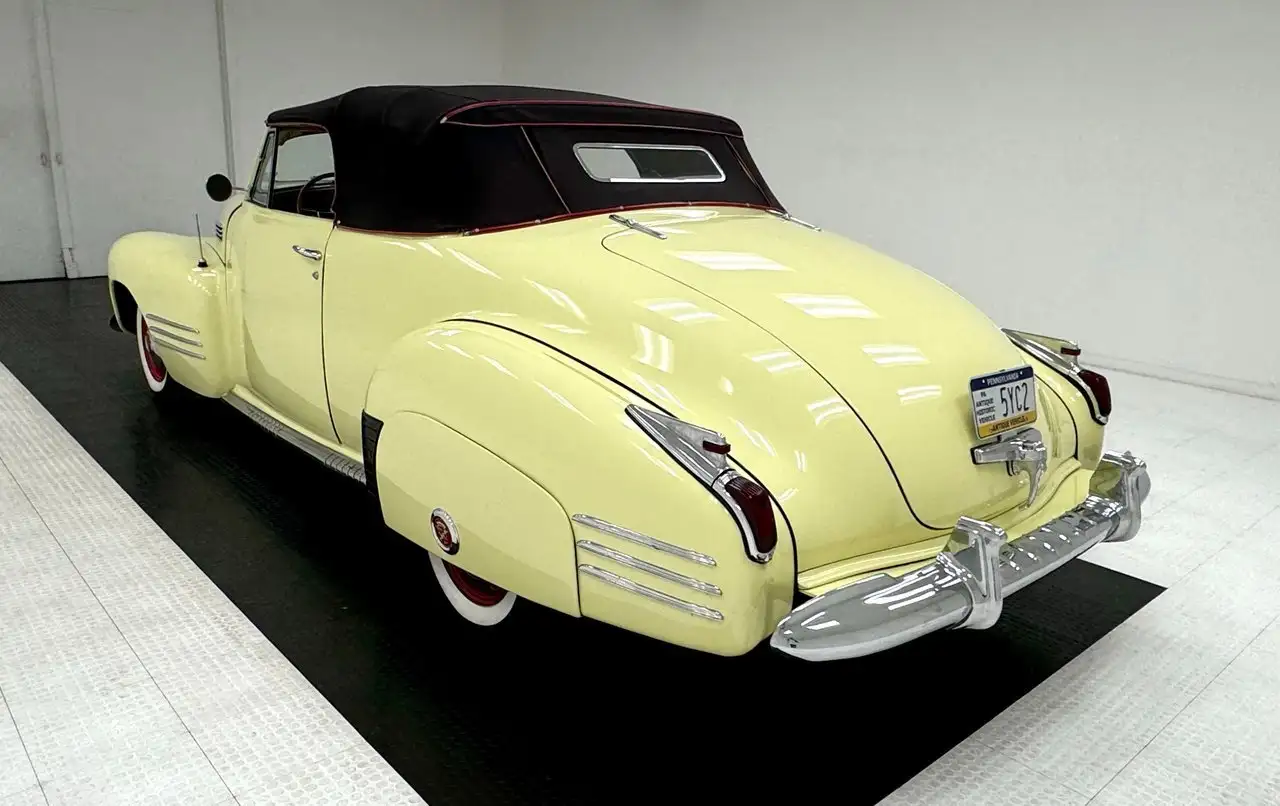 Cadillac Series 62 Convertible, foto 5
