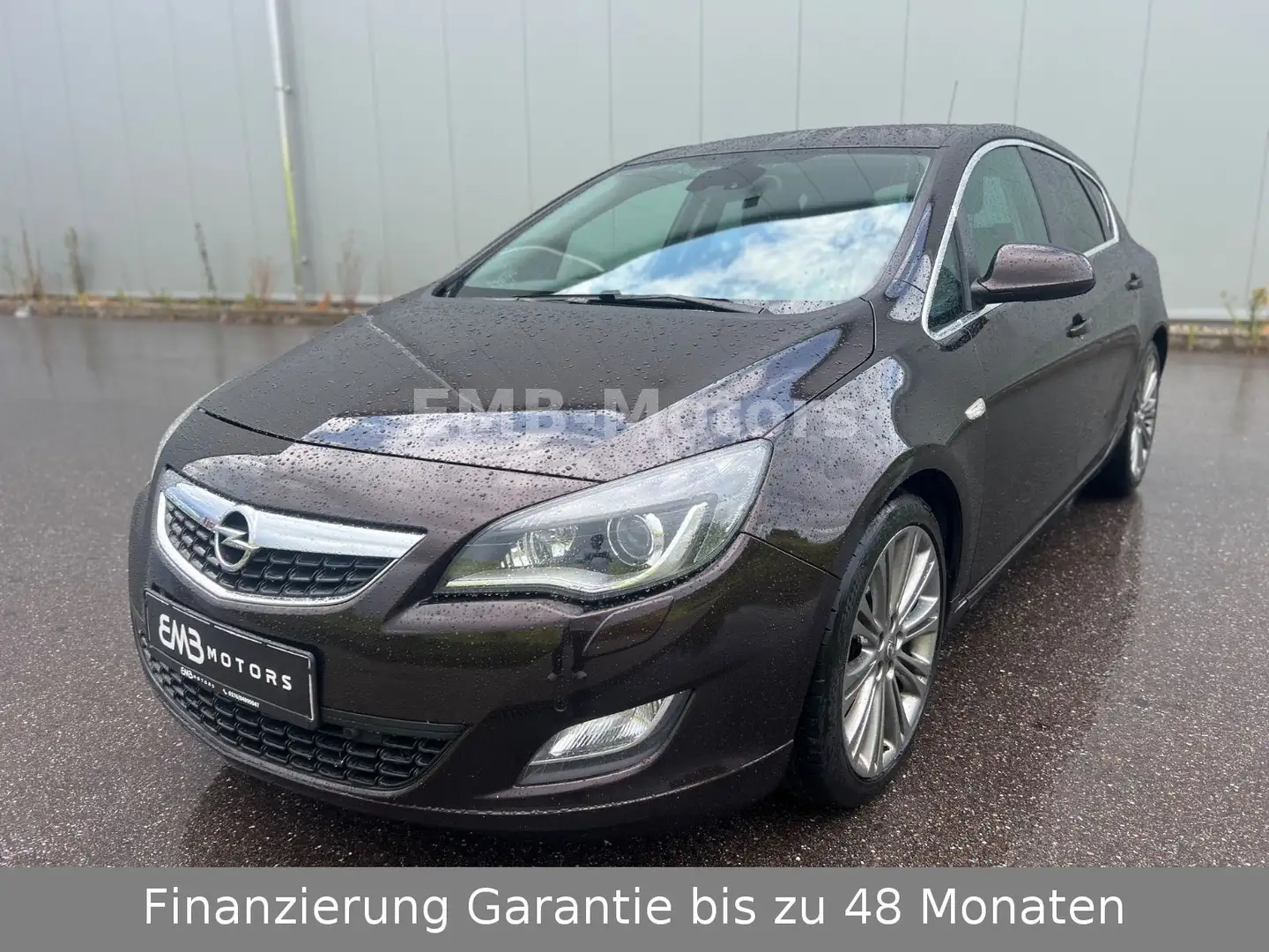Opel Astra J Lim. 5-trg. Innovation Euro 5 Turbo Braun - 2