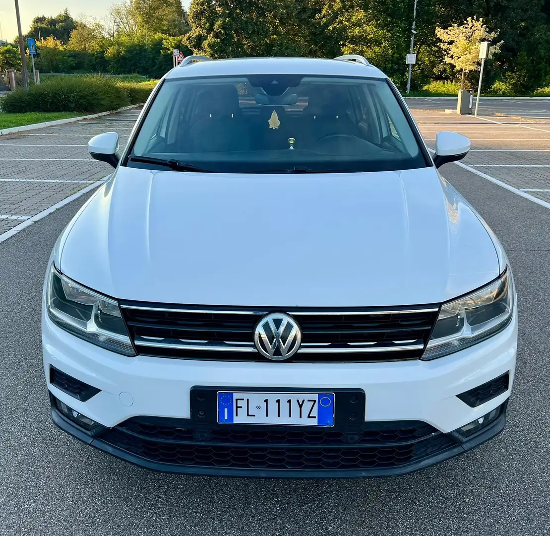 Volkswagen Tiguan Tiguan II 2016 2.0 tdi Business 150cv dsg Blanc - 1