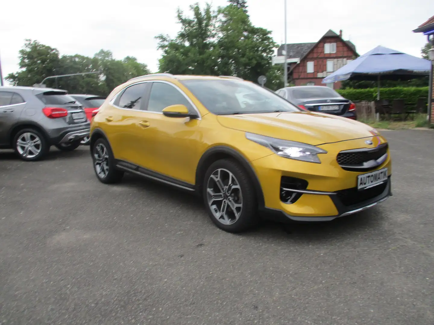 Kia XCeed Platinum Edition / Automatik / Teilleder /Garantie - 2