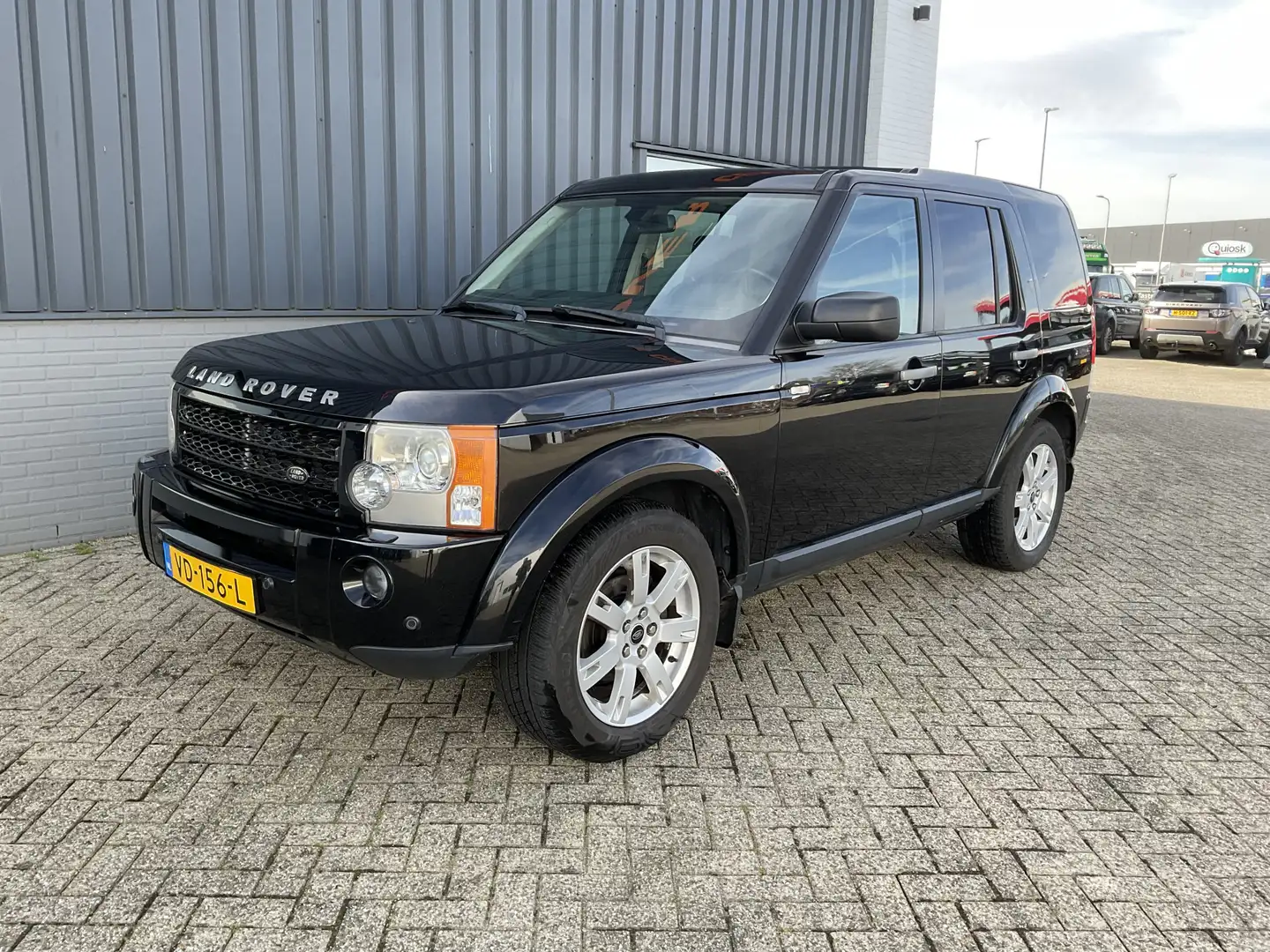 Land Rover Discovery 2.7 TdV6 HSE Grijs kenteken Schwarz - 1