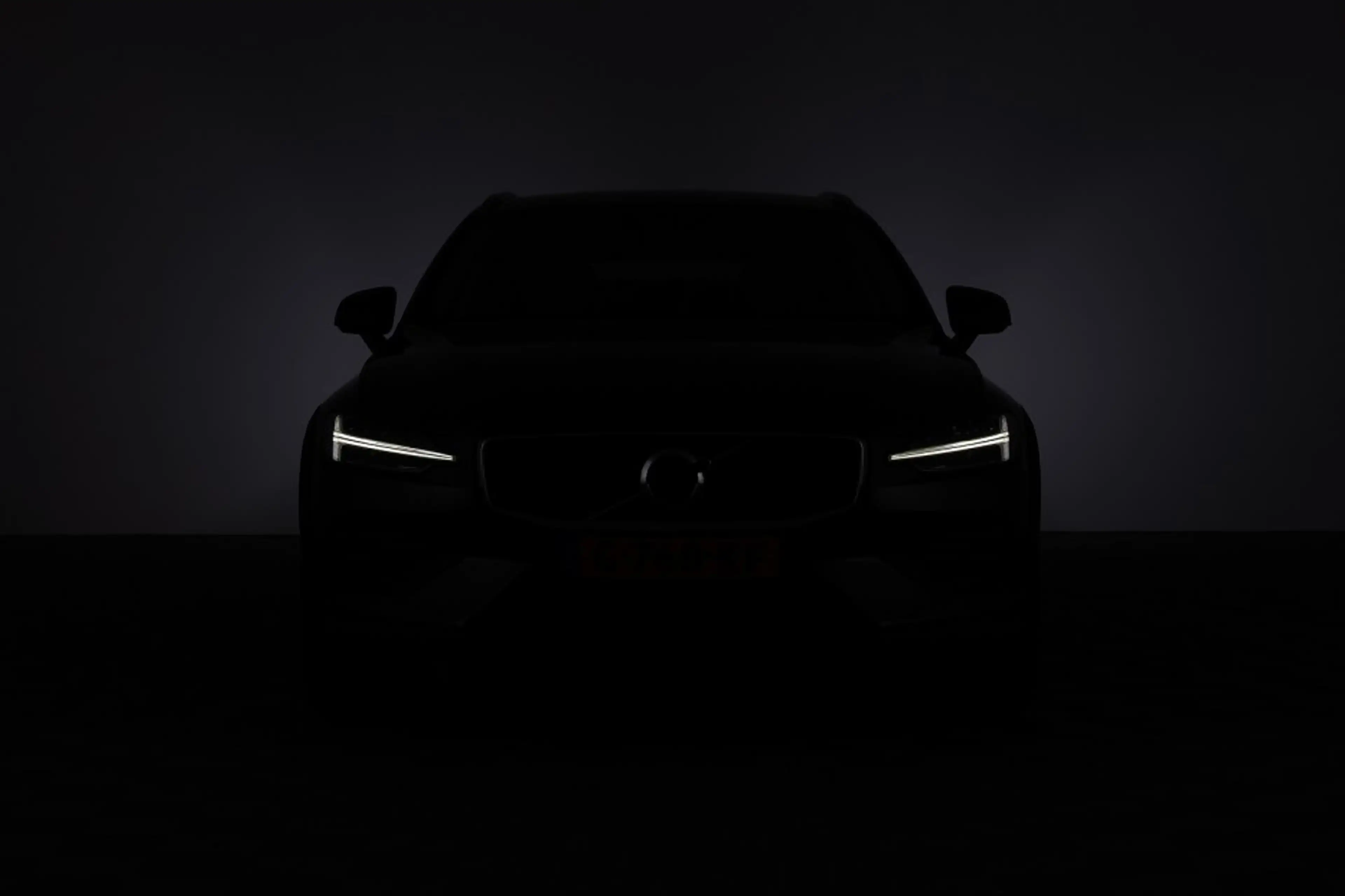 Volvo V60 Cross Country 2.0 T5 AWD Pro | LEDER | harman/kardon — photo 29