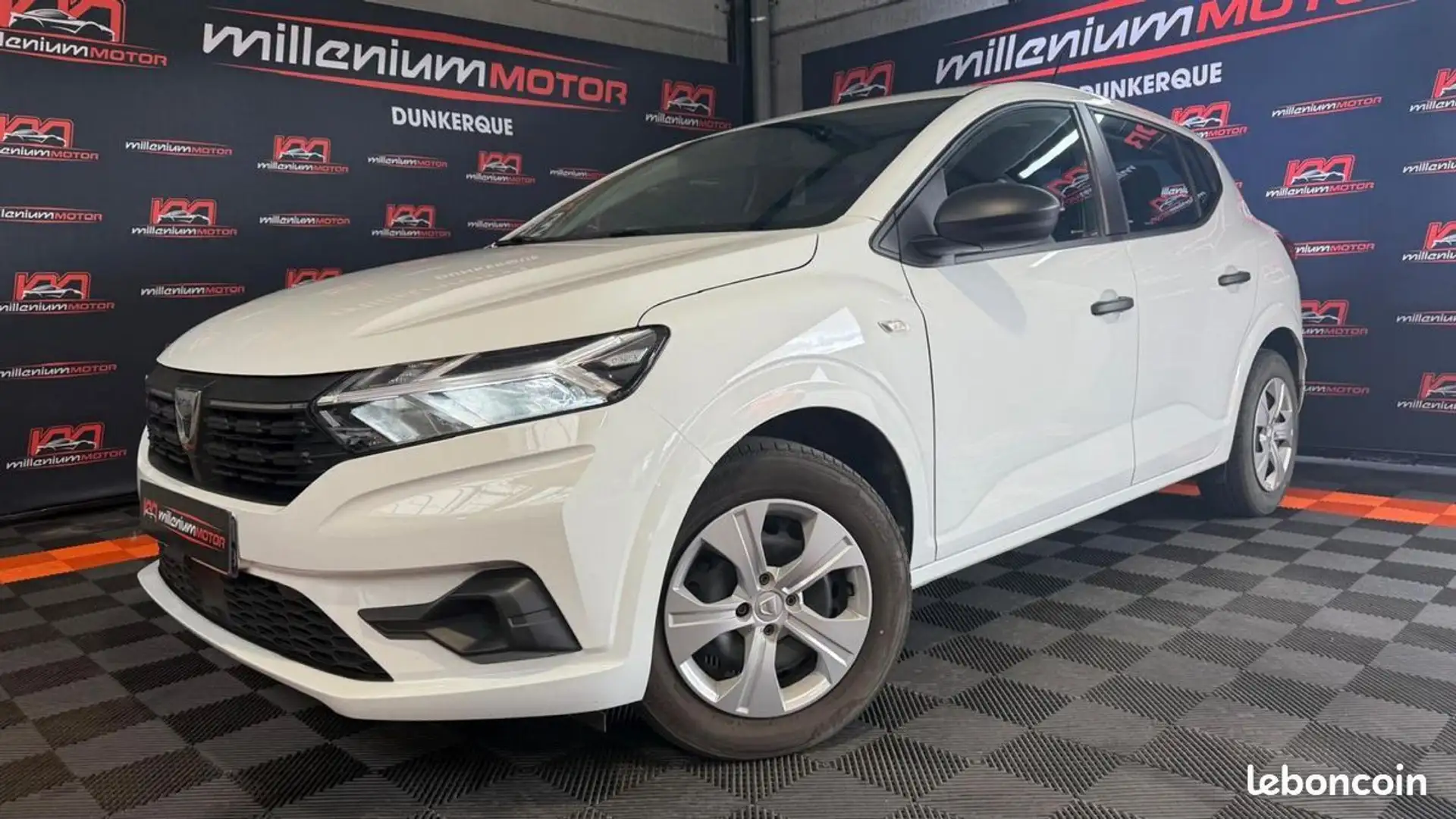 Dacia Sandero essential 1.0 eco-g 100 cv garantie constructeur 1 Blanc - 1