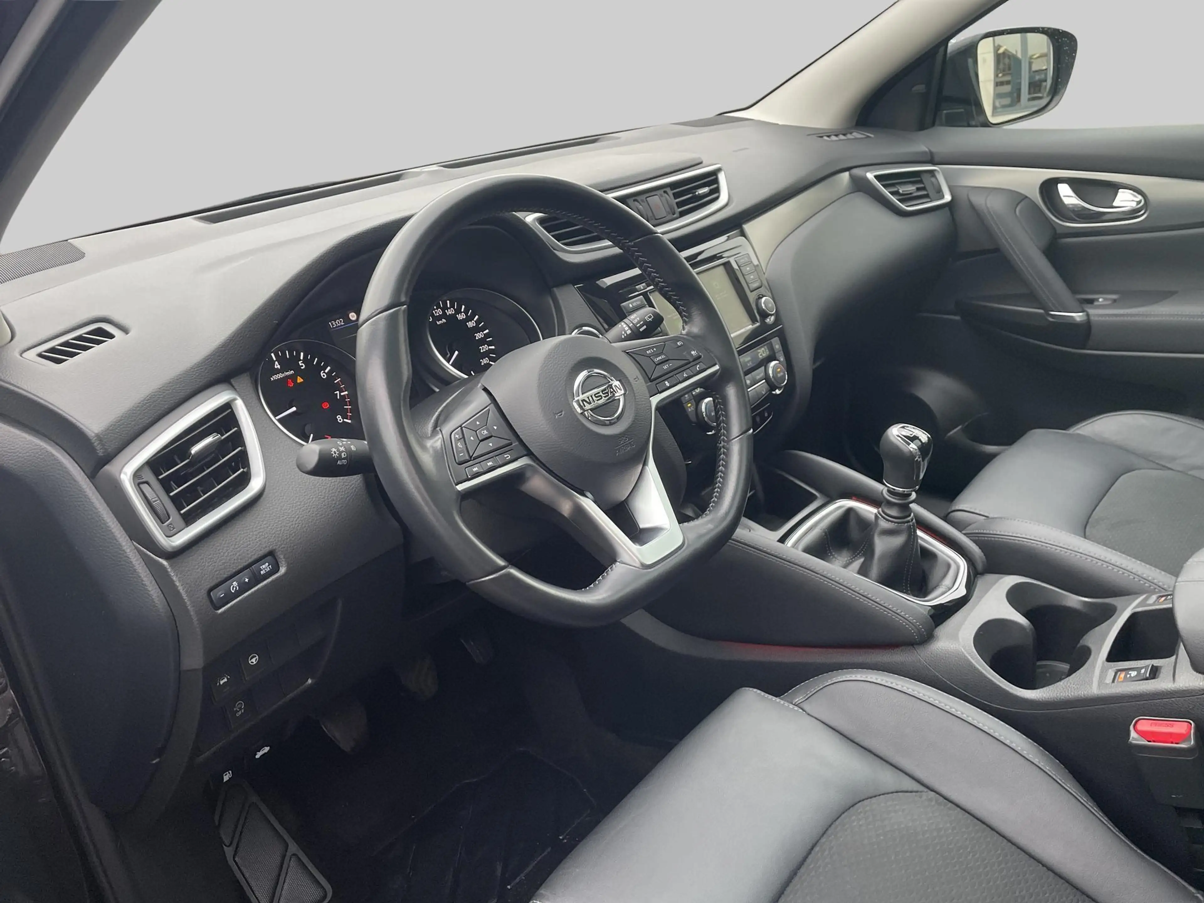 Nissan Qashqai 1.3 DIG-T Tekna — photo 4