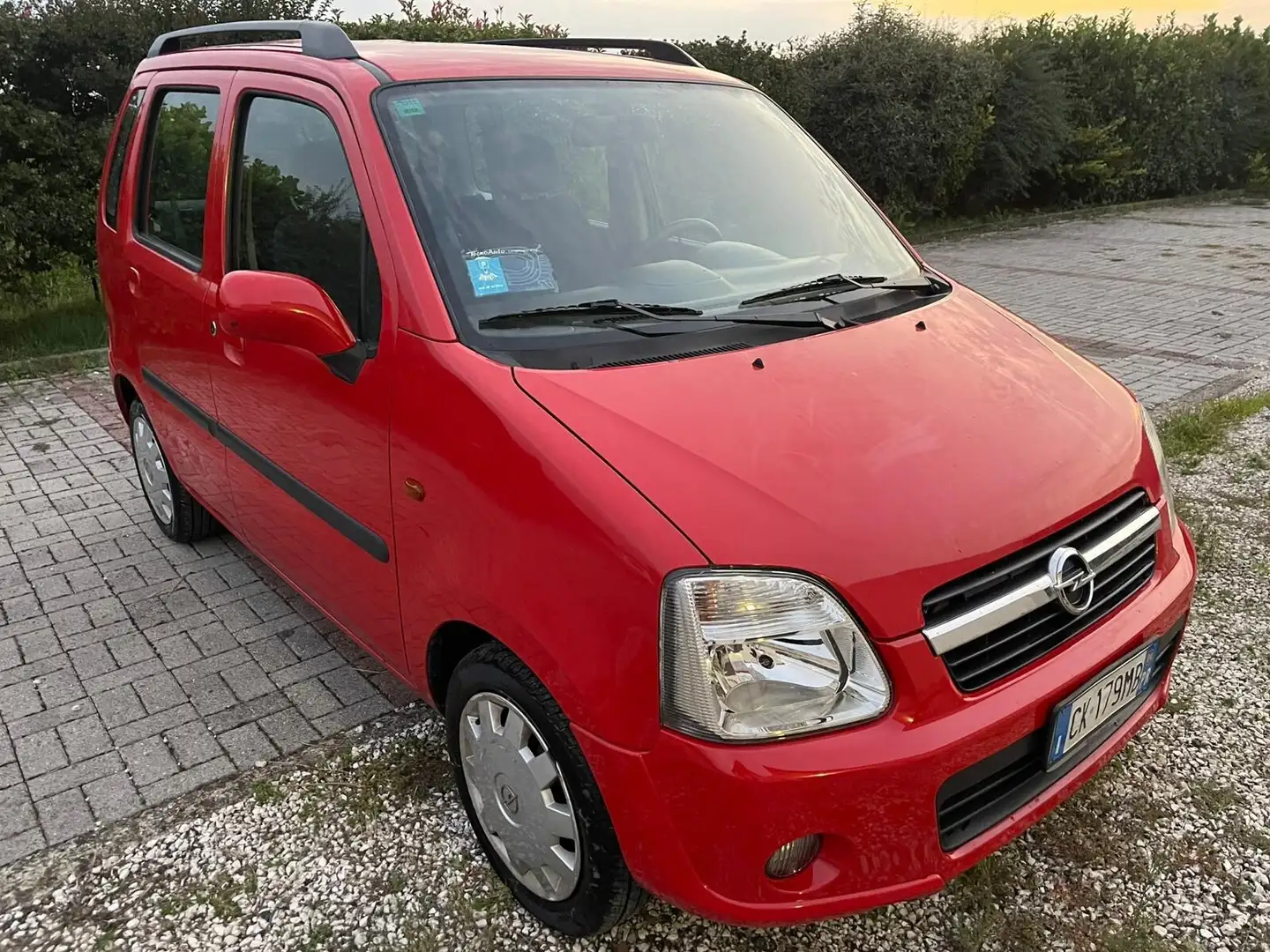 Opel Agila Agila 1.2 16V 'Njoy Rot - 2