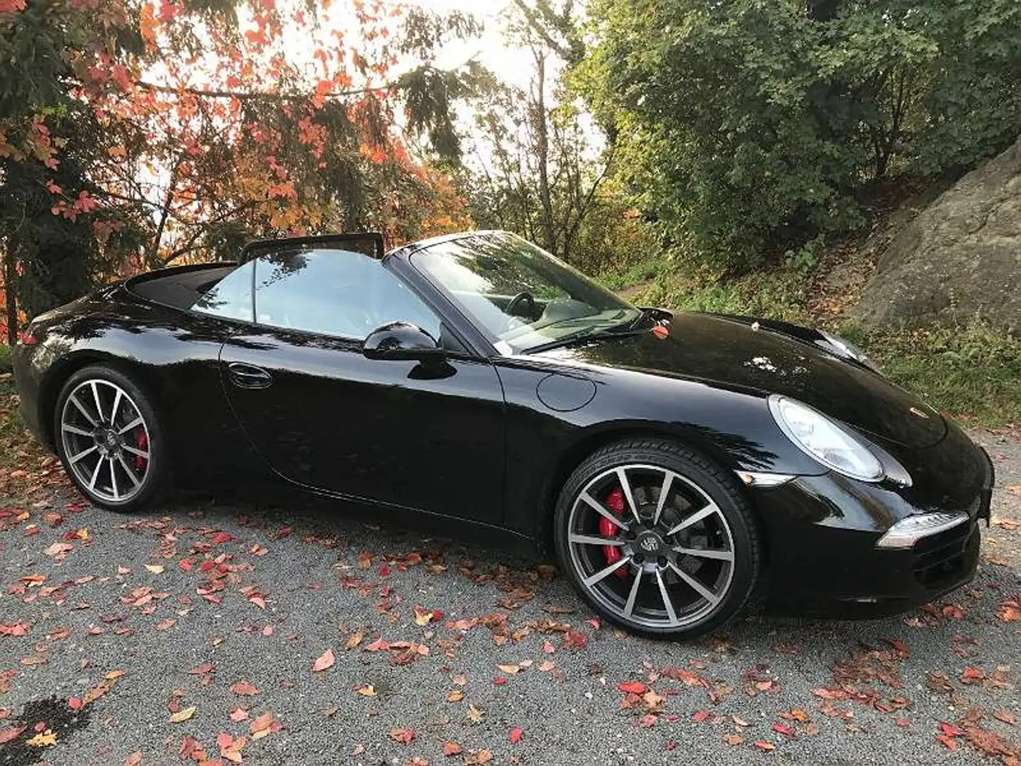 Porsche 911 Carrera S Cabriso 3,8l Sauger 400PS Schwarz - 1