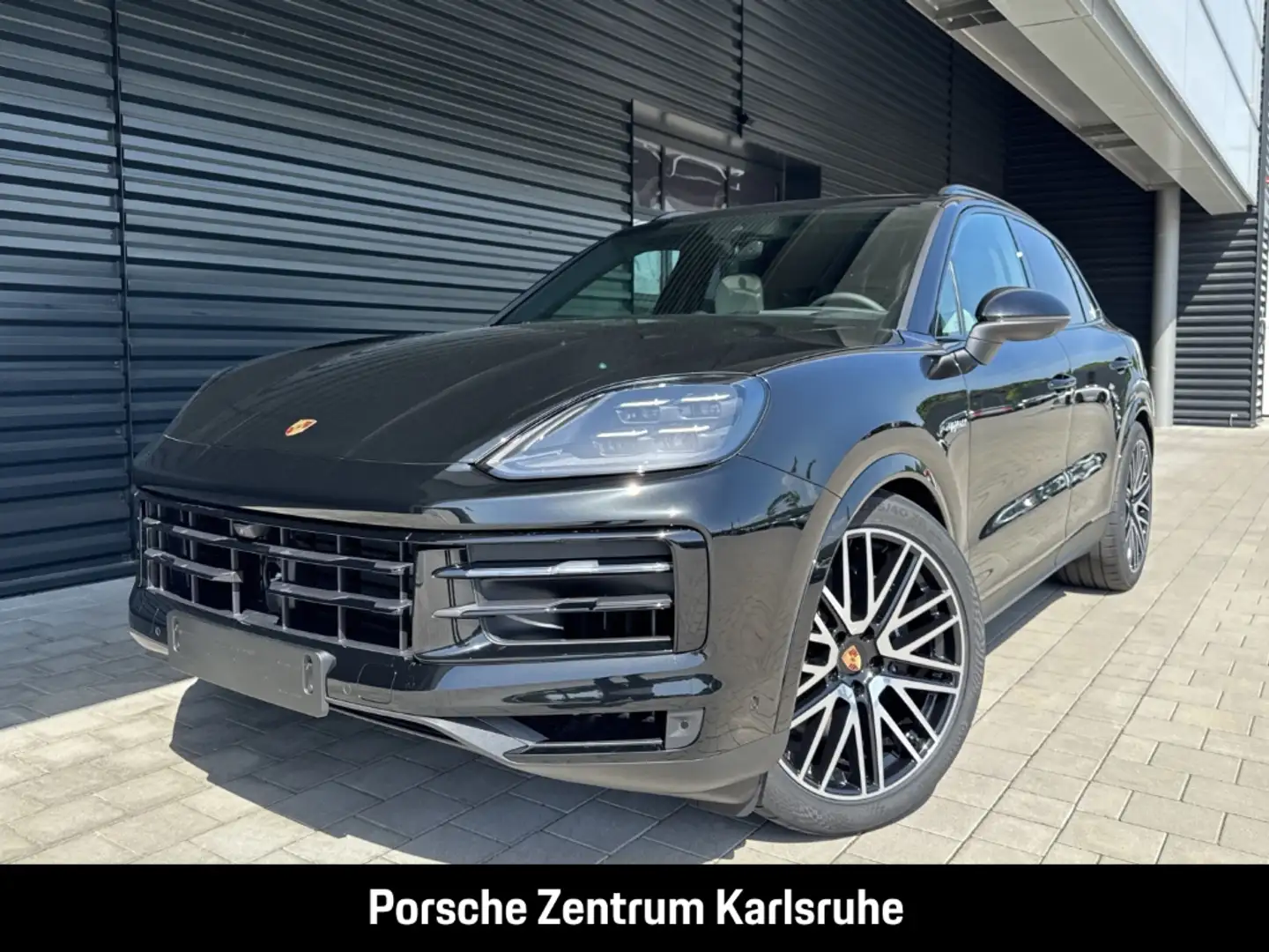 Porsche Cayenne E-Hybrid BOSE Panoramadach InnoDrive Schwarz - 1