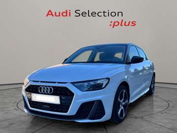 Sportback 30 TFSI Adrenalin 85kW