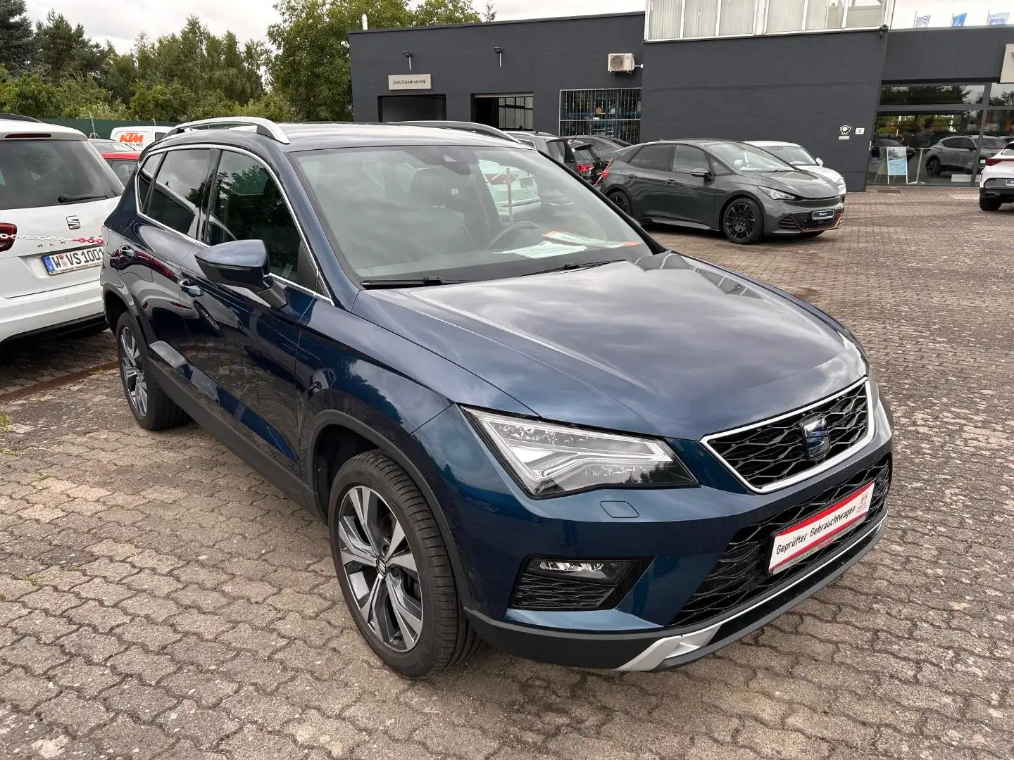 SEAT Ateca XCELLENCE Синій - 2