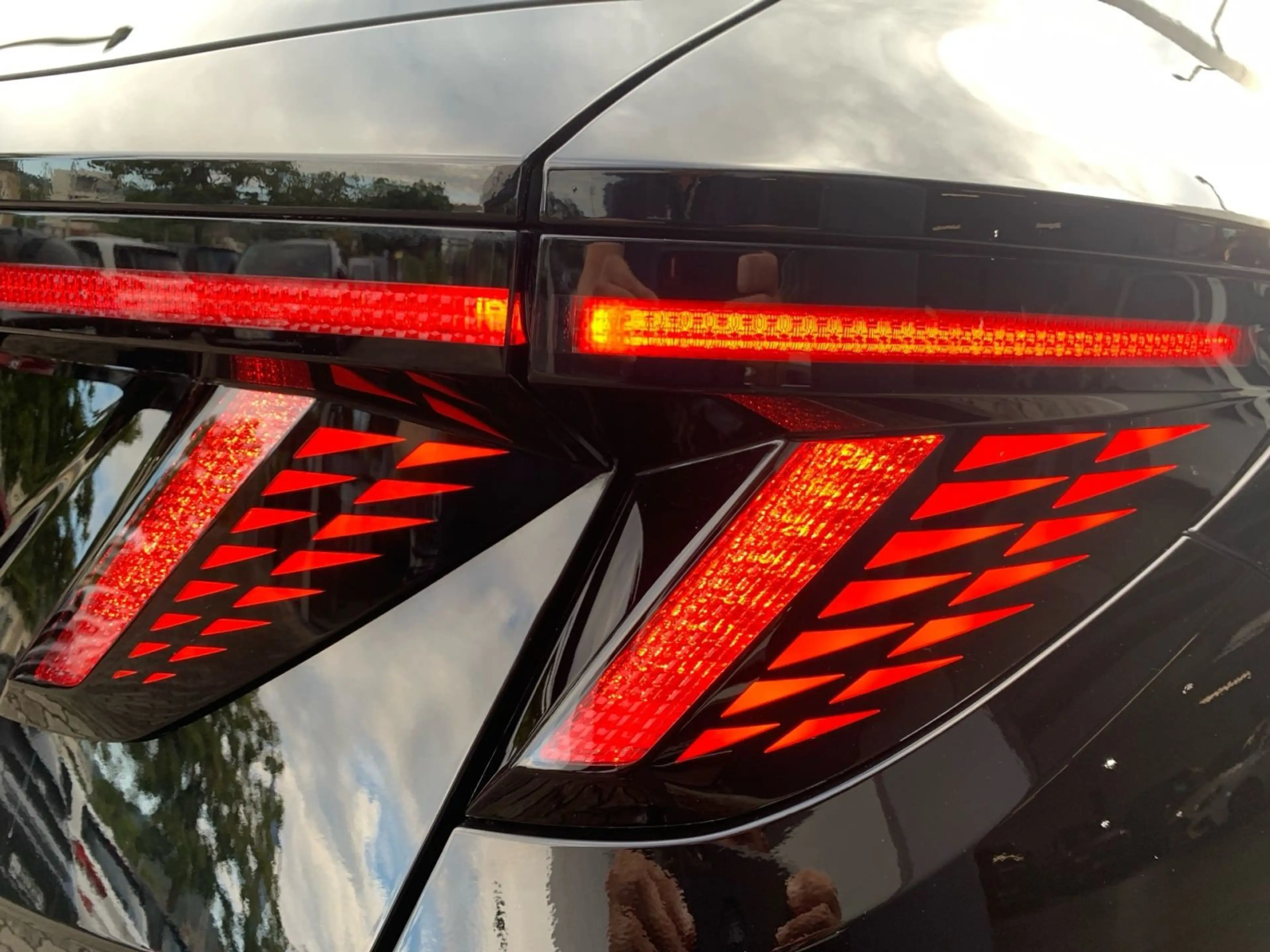Hyundai TUCSON TUCSON 1.6 T-GDI Trend Hybrid Krell LED — photo 14