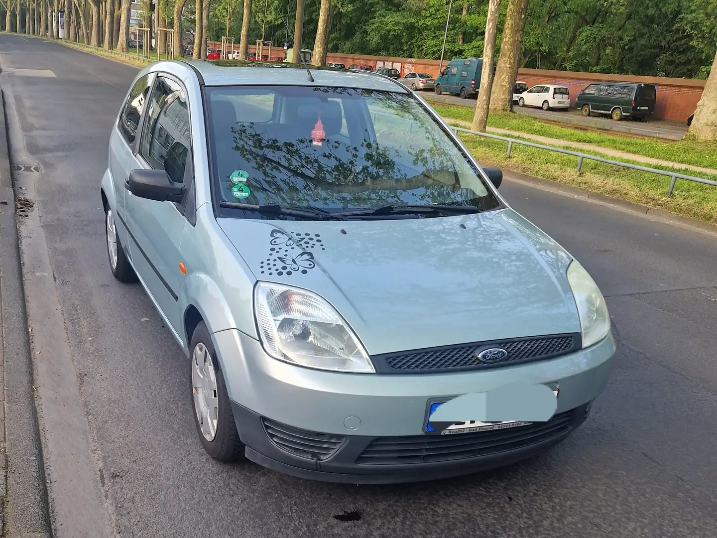 Ford Fiesta Fiesta 1.3Ambiente Argent - 1