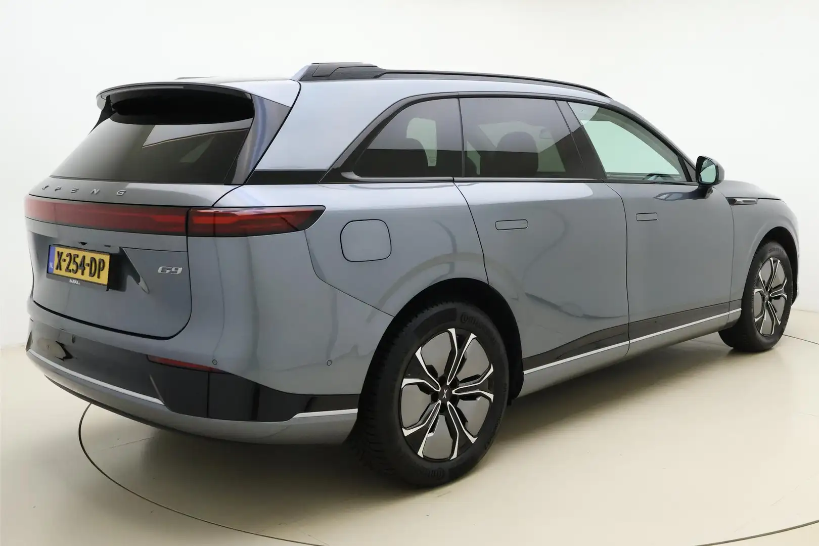 Xpeng G9 RWD Long Range 98 kWh Navigatie | Trekhaak | Weini Grijs - 2