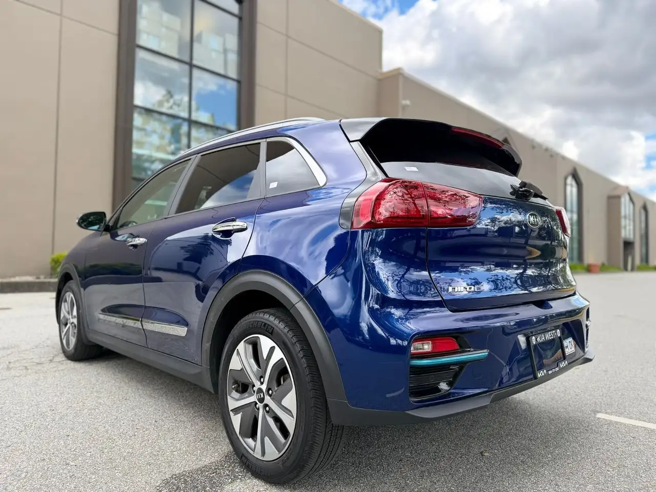 Kia Niro снимка Kia Niro