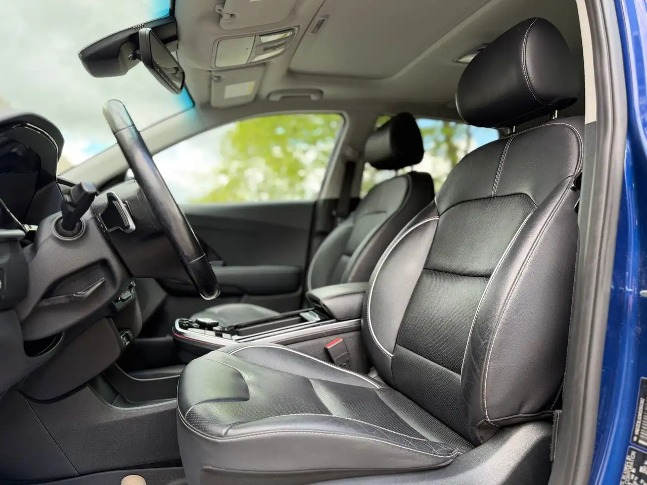 Kia Niro снимка Kia Niro