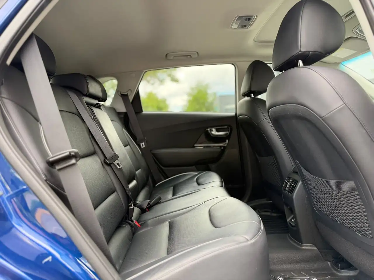 Kia Niro снимка Kia Niro