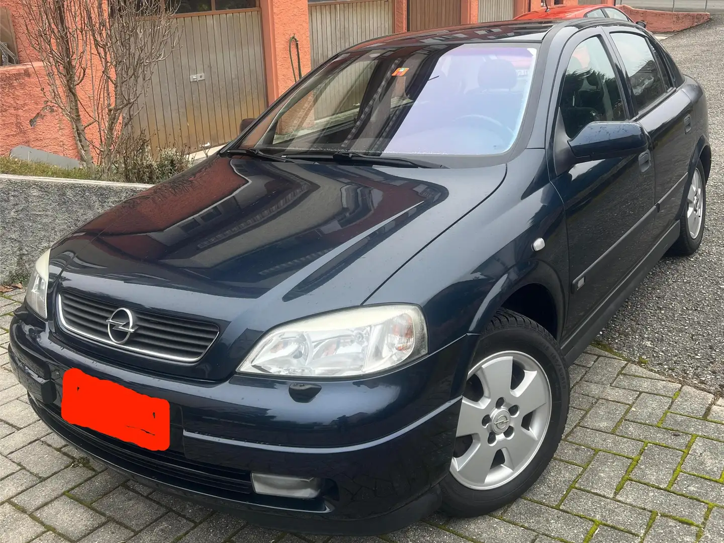 Opel Astra Bleu - 1