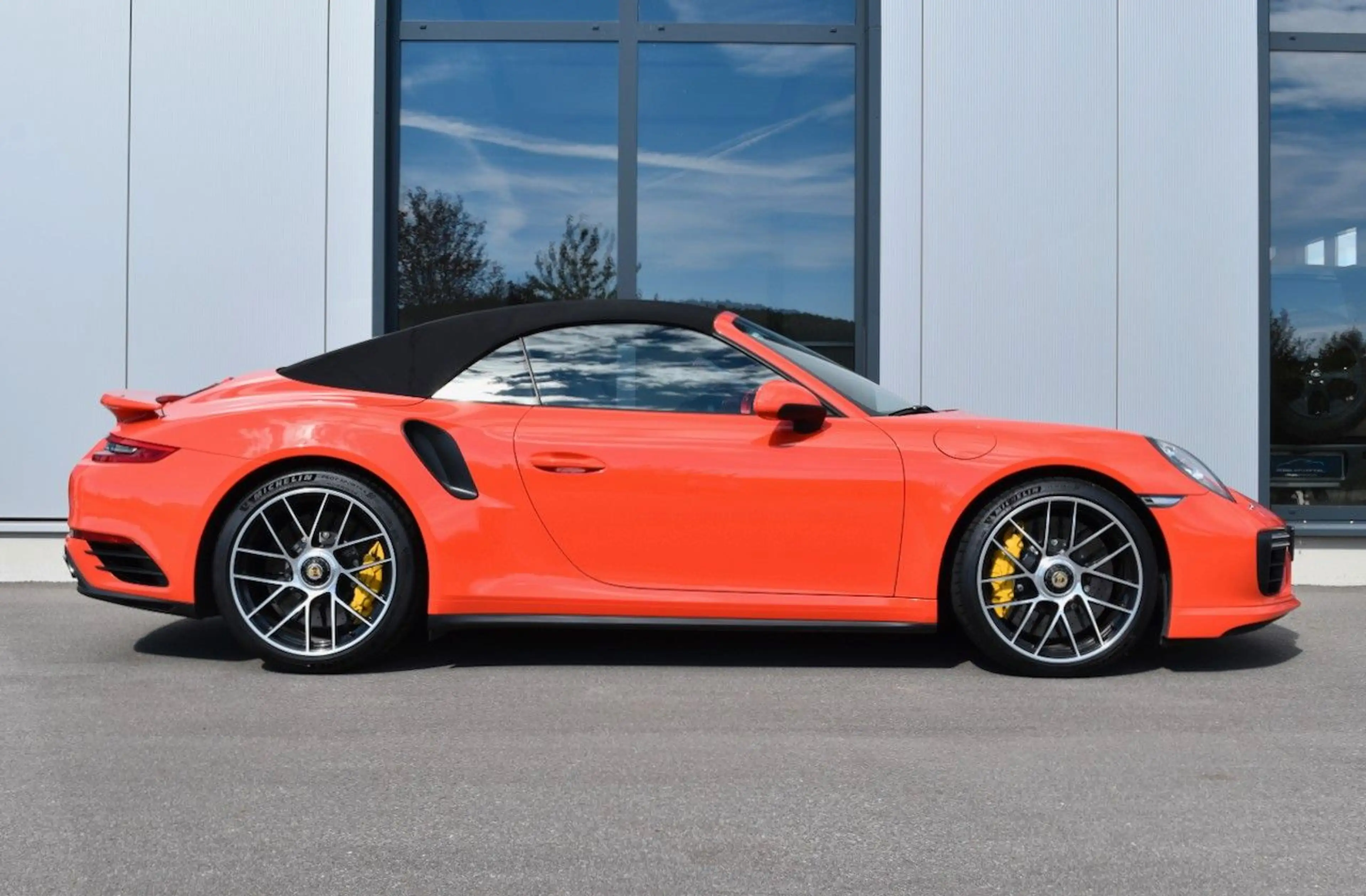Porsche 991 911 TURBO S CABRIOLET CHRONO KAMERA SITZLÜFTUNG — photo 11