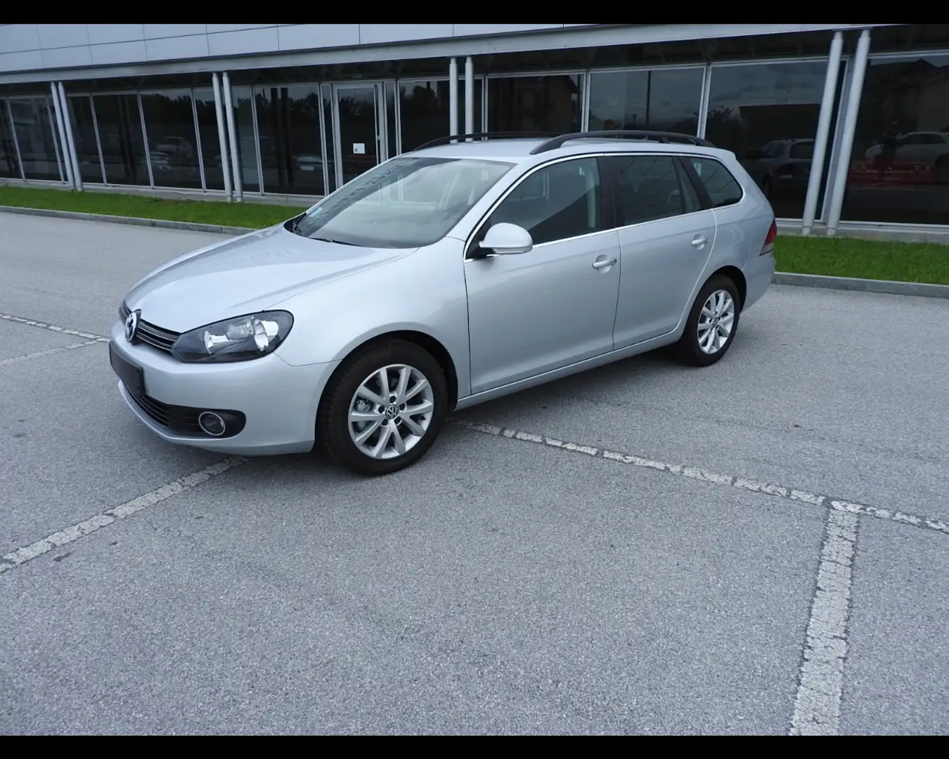 Volkswagen Golf Variant 1.6 TDI Grau - 1