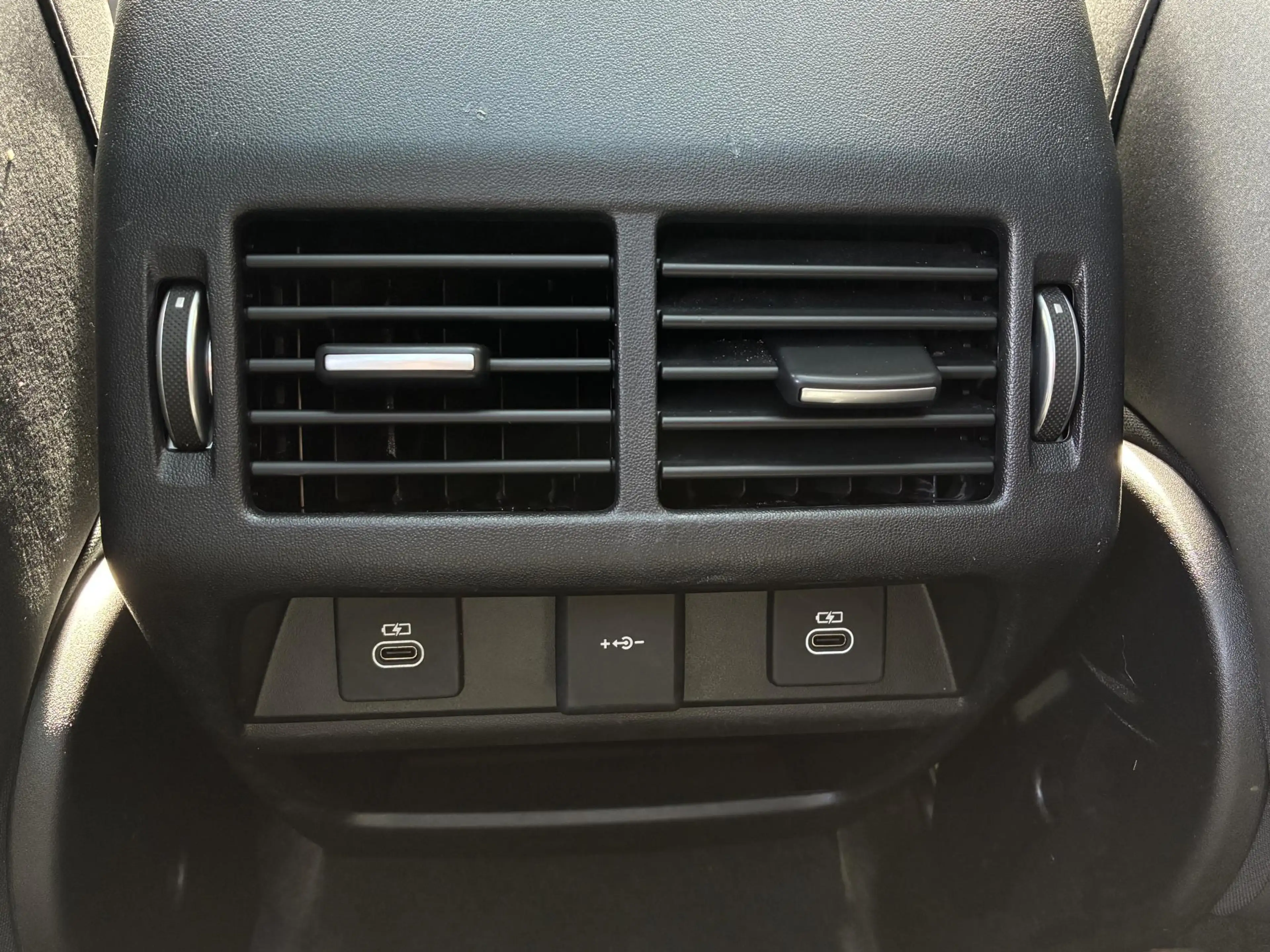 Land Rover Discovery Sport P300e 1.5 R-Dynamic HSE / Dealer Onderhouden / NL — photo 40