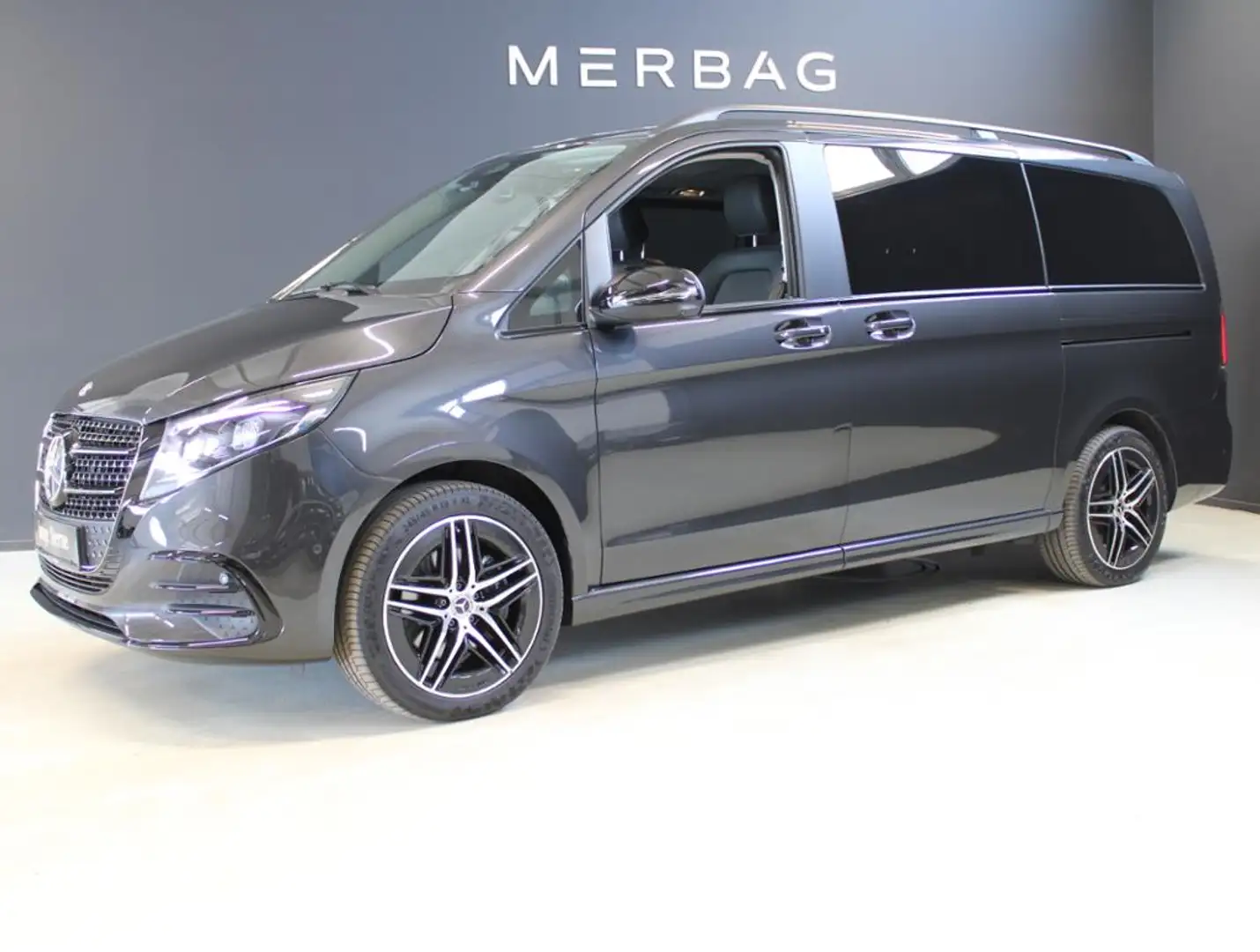 Mercedes-Benz V 300 *d 4M+LANG+AMG+NIGHT+AIRMAT+AVANTGARDE+BUR Gris - 2