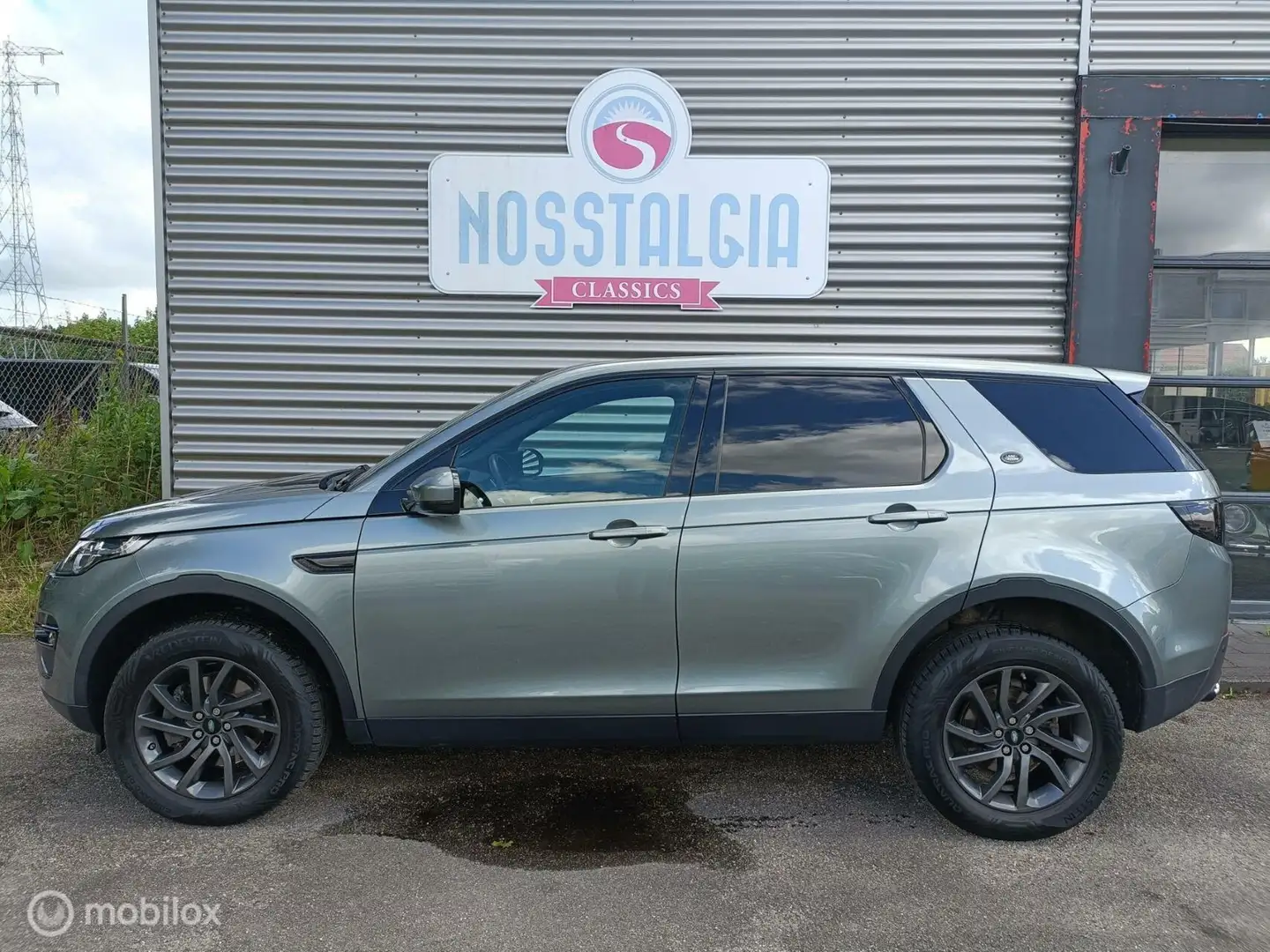 Land Rover Discovery Sport 2.2 SD4 4WD SE Groen - 2