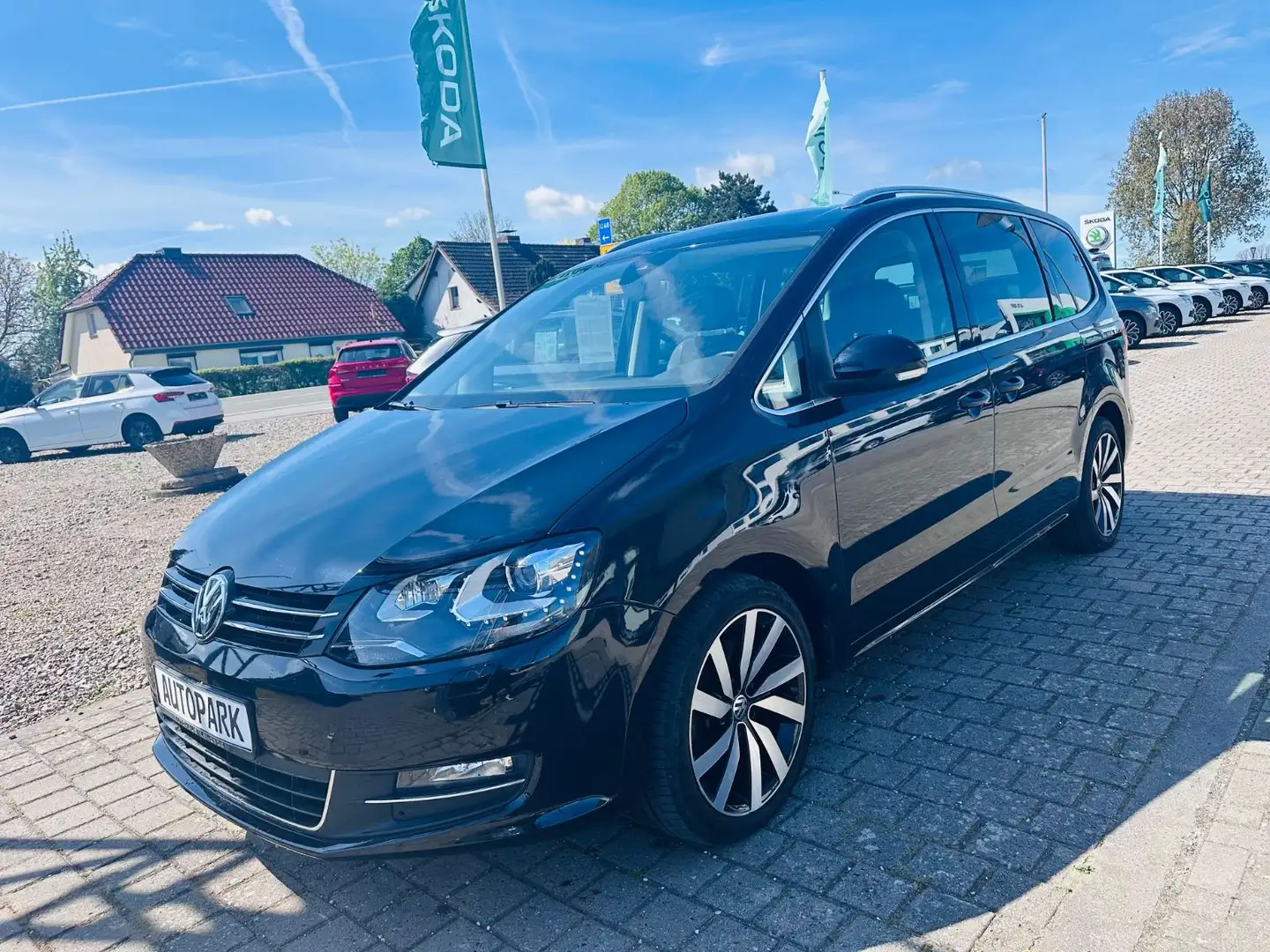 Volkswagen Sharan Highline *7 SITZE* EL. SCHIEBETÜREN*AHK* Noir - 2