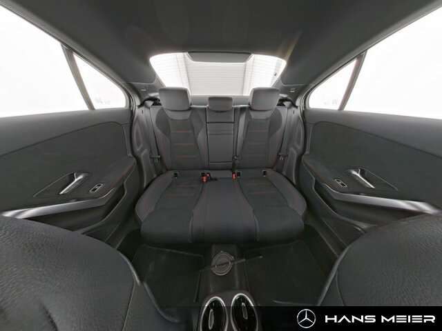 Mercedes-Benz A 220