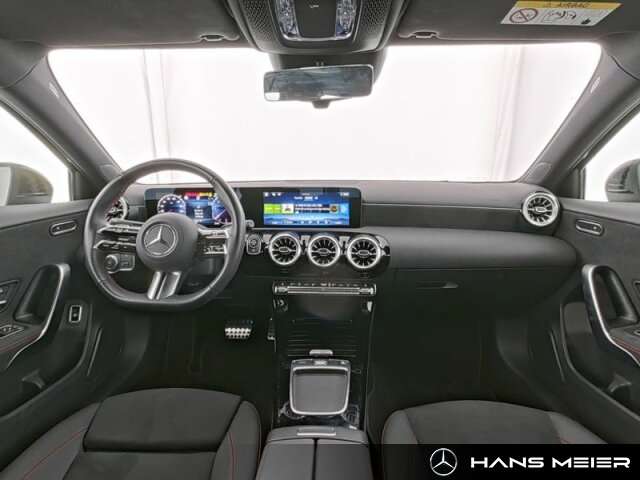 Mercedes-Benz A 220