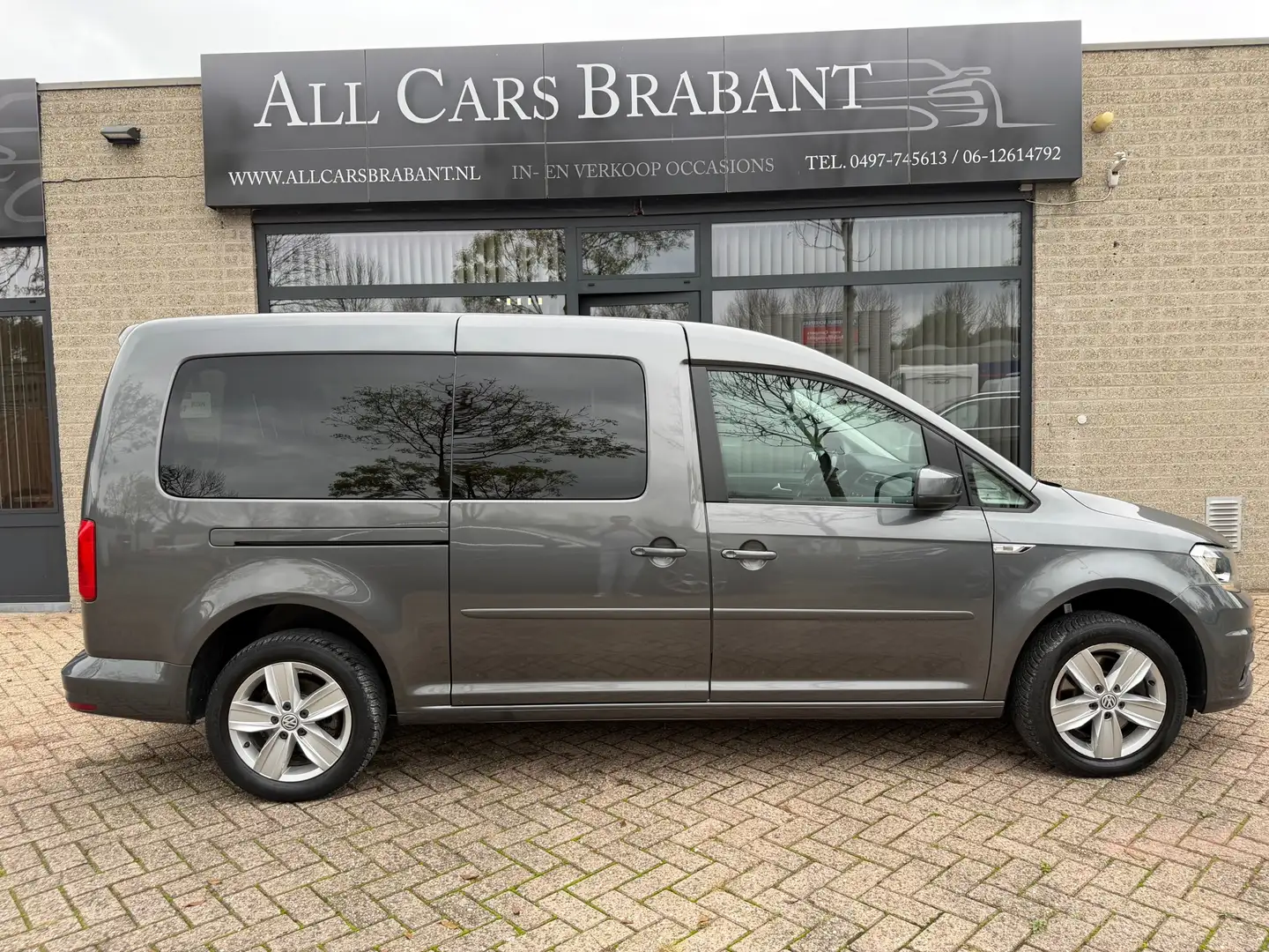 Volkswagen Caddy Maxi 1.4 TSI Comfortline / 7 persoons / navi/ 1e e Gris - 2