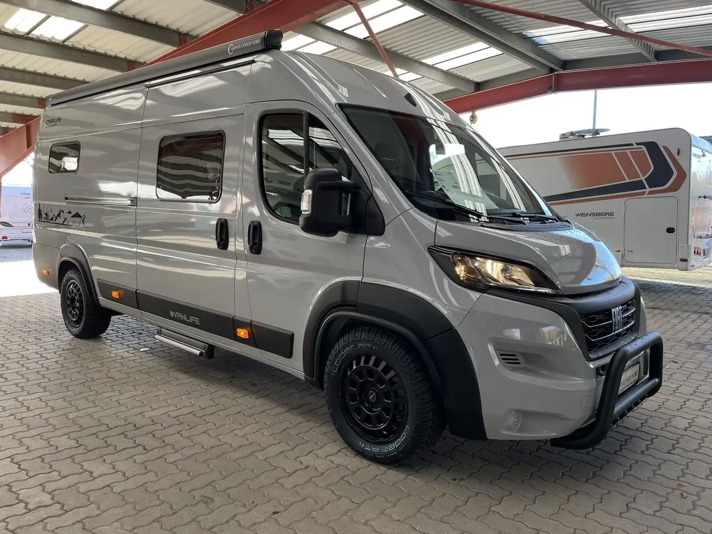 Weinsberg CaraLife 630 LQ ++CCN-Optik-Paket++ Grau - 1