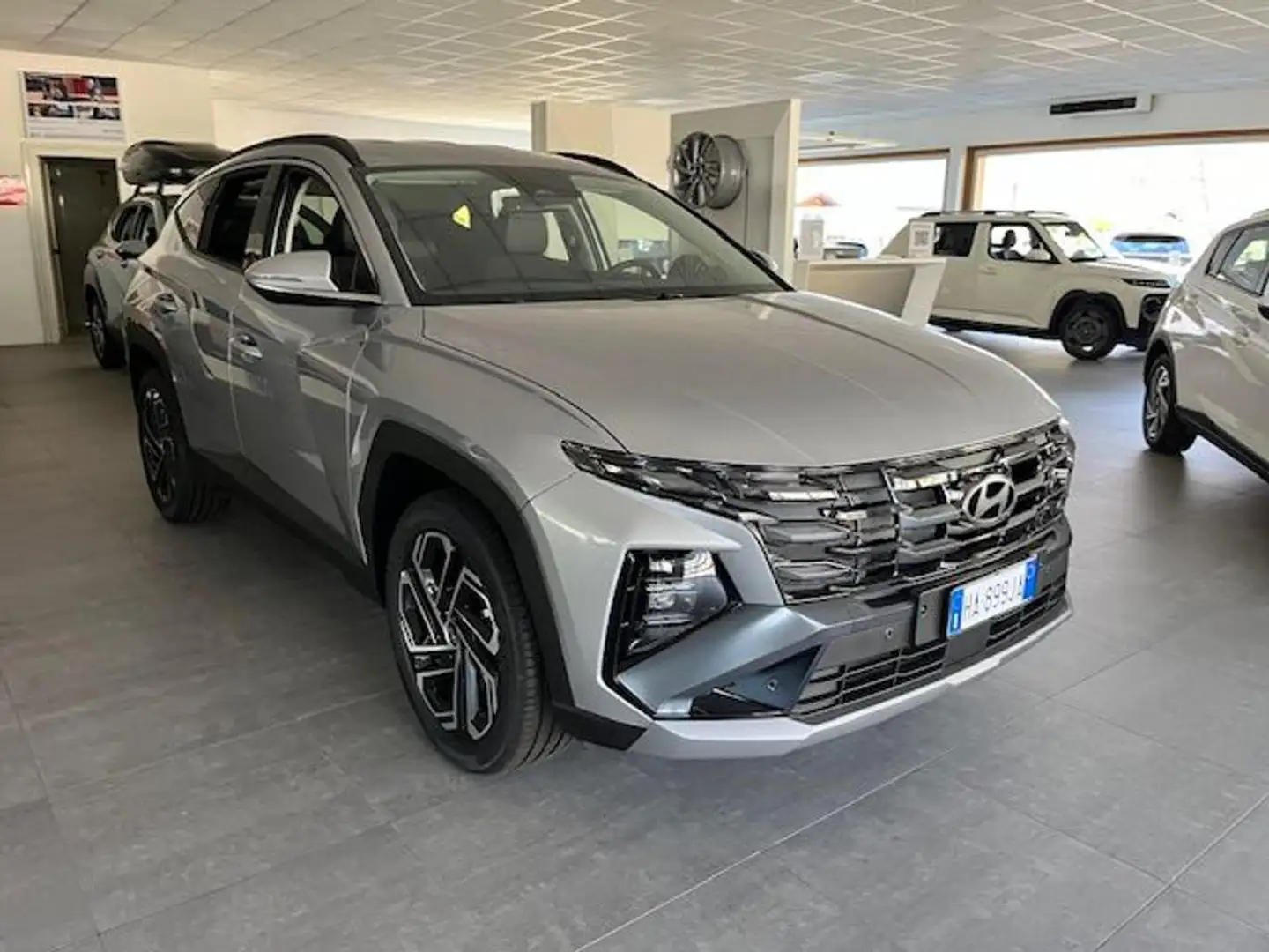 Hyundai TUCSON 1.6 HEV 4WD aut. Exellence Argento - 1