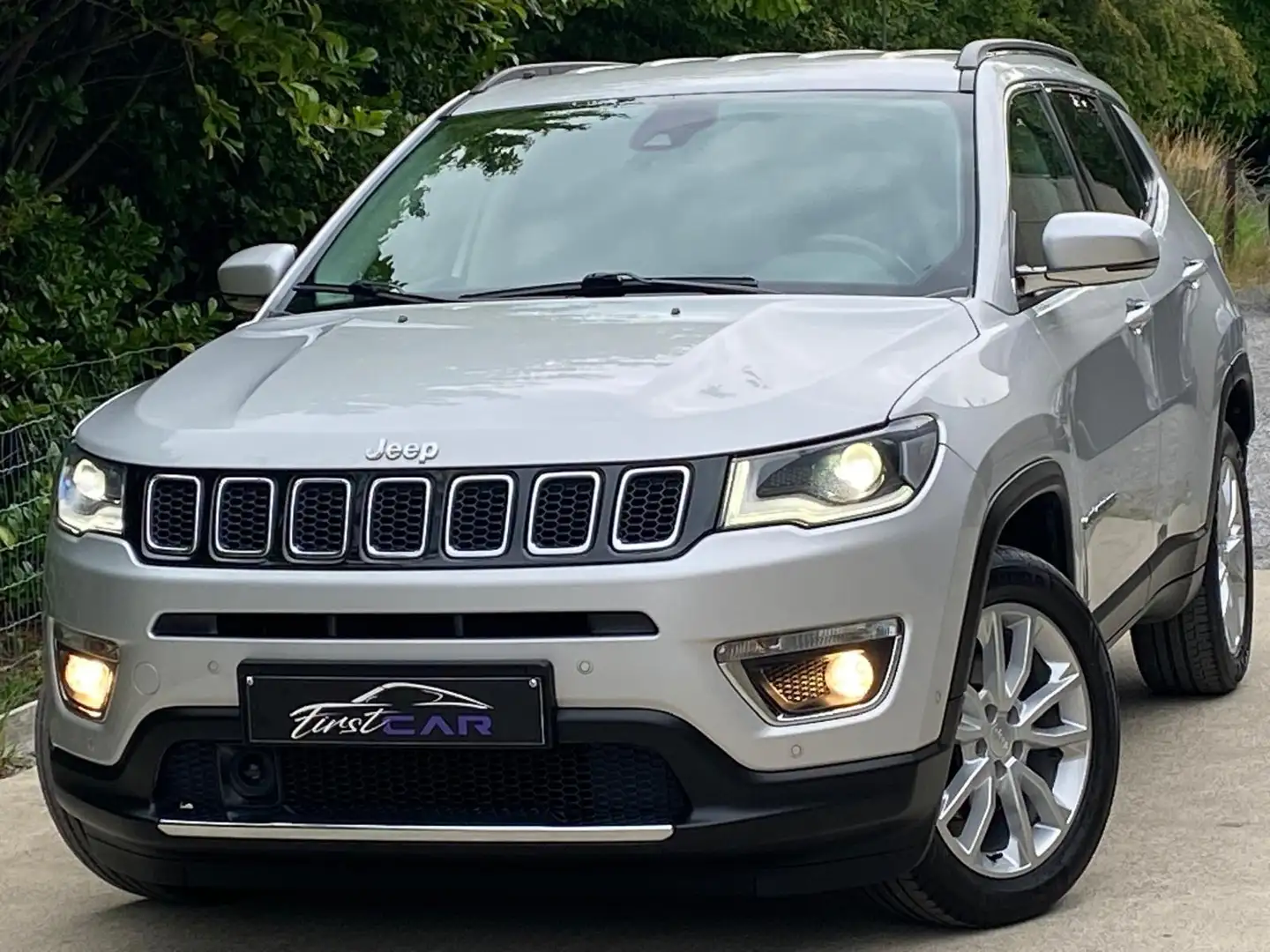 Jeep Compass Compass 1.3 Turbo Limited / PARK ASSIST / NAVI !!! Zilver - 1