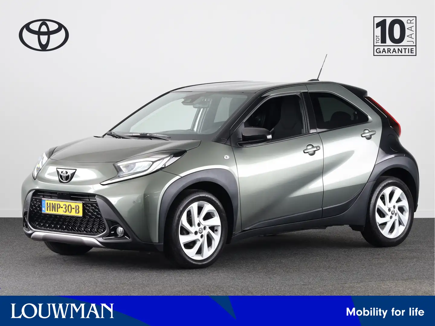 Toyota Aygo X 1.0 VVT-i MT Envy Limited | Stoelverwarming | Navi Groen - 1