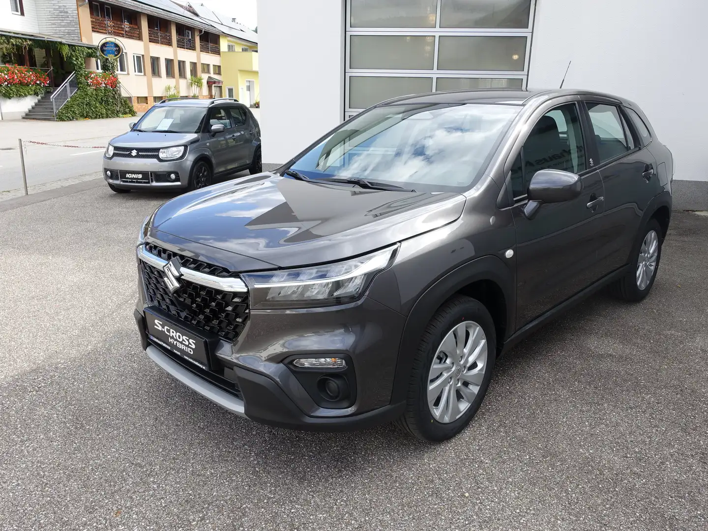 Suzuki S-Cross S-Cross 1,4 Hybrid clear clear Grau - 1