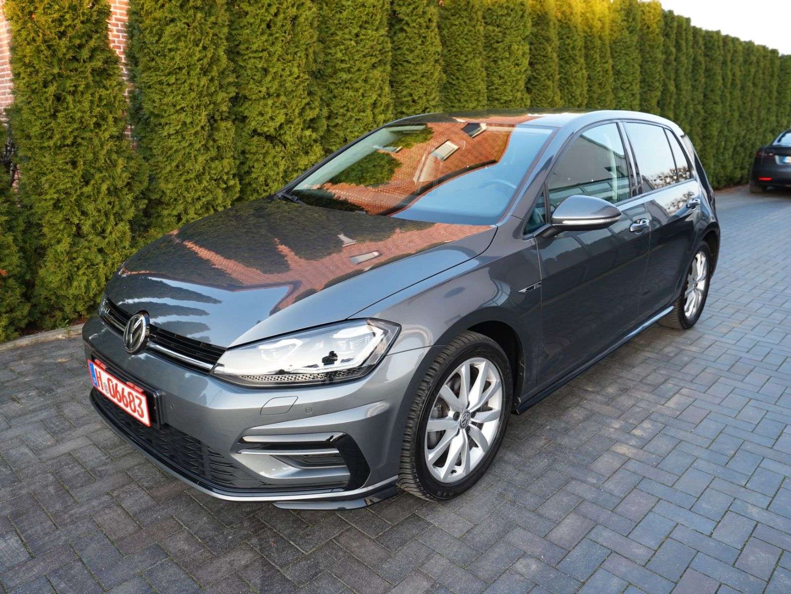 Second hand Volkswagen Golf 2.0