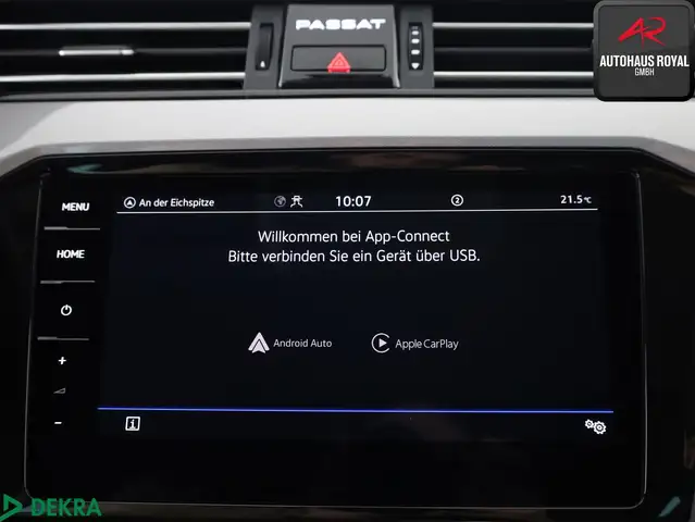 Volkswagen Passat view 25