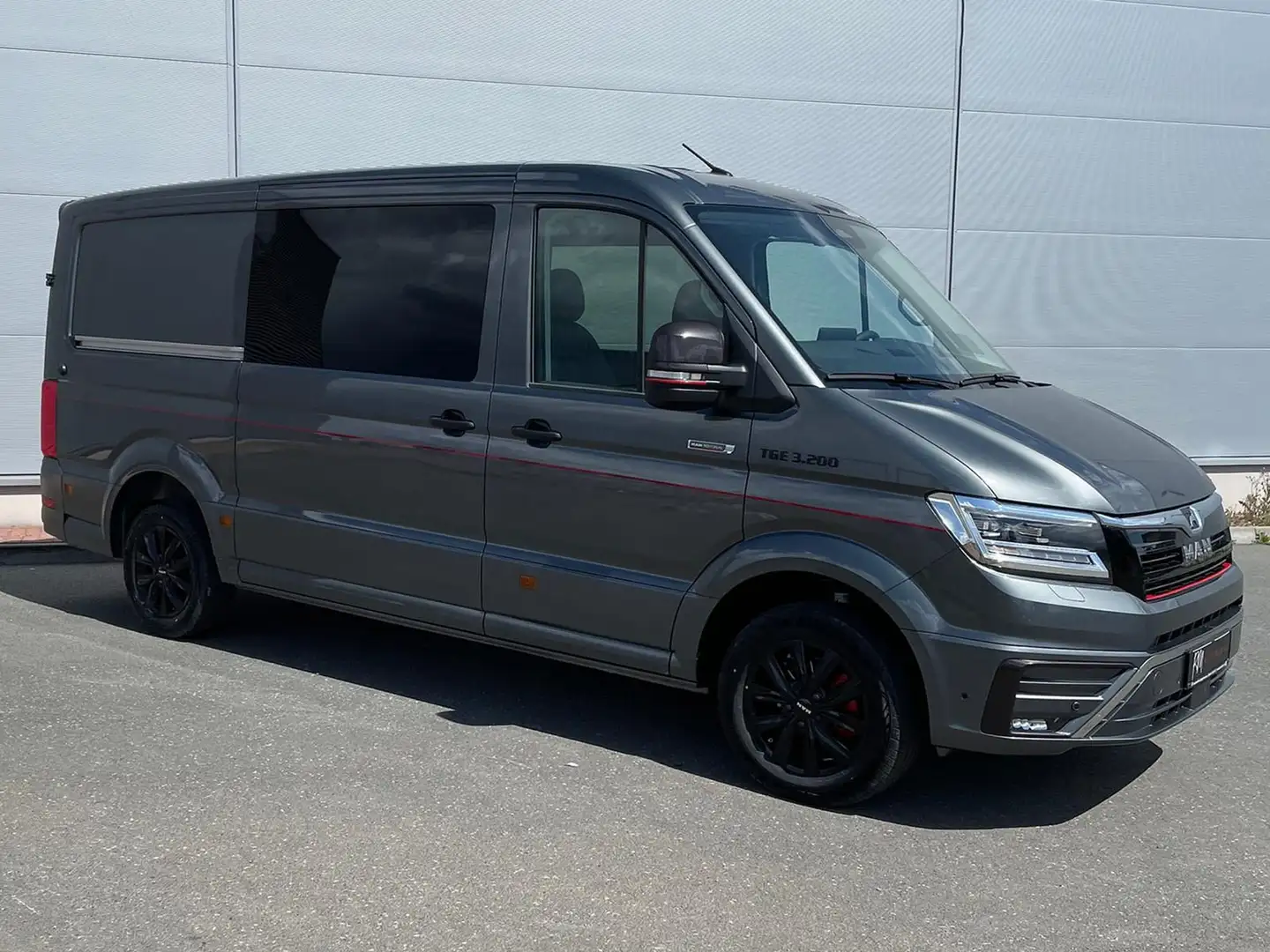 MAN TGE 3.200 L3H2 MIXTO 4x4 Individual S ACC STHZ Gris - 2