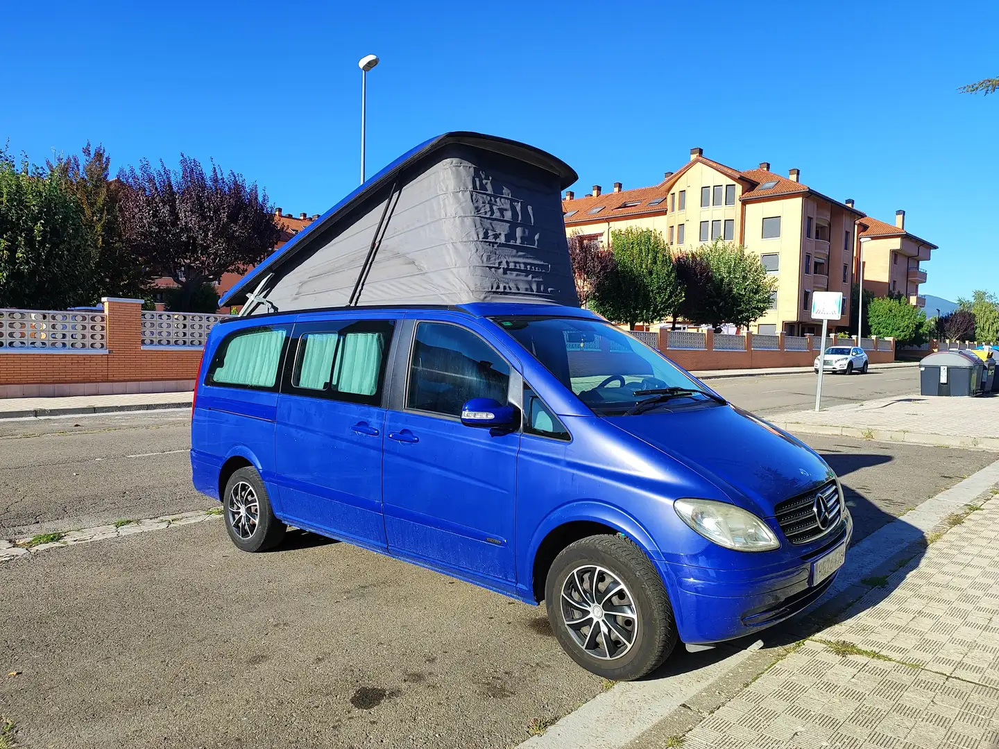 Mercedes-Benz Viano Viano 2.2CDI Ambiente Compacta Ambiente Azul - 2
