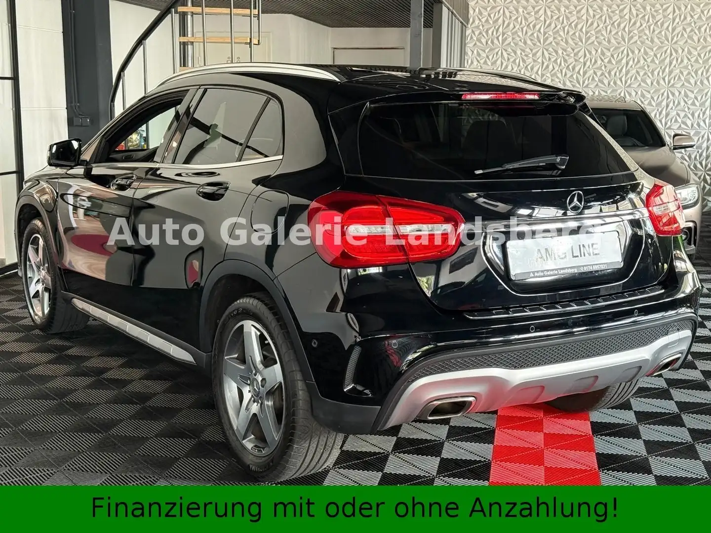 Mercedes-Benz GLA 200 *AMG Line*Xenon*Navi*kamera*Leder*18Zoll* Noir - 2