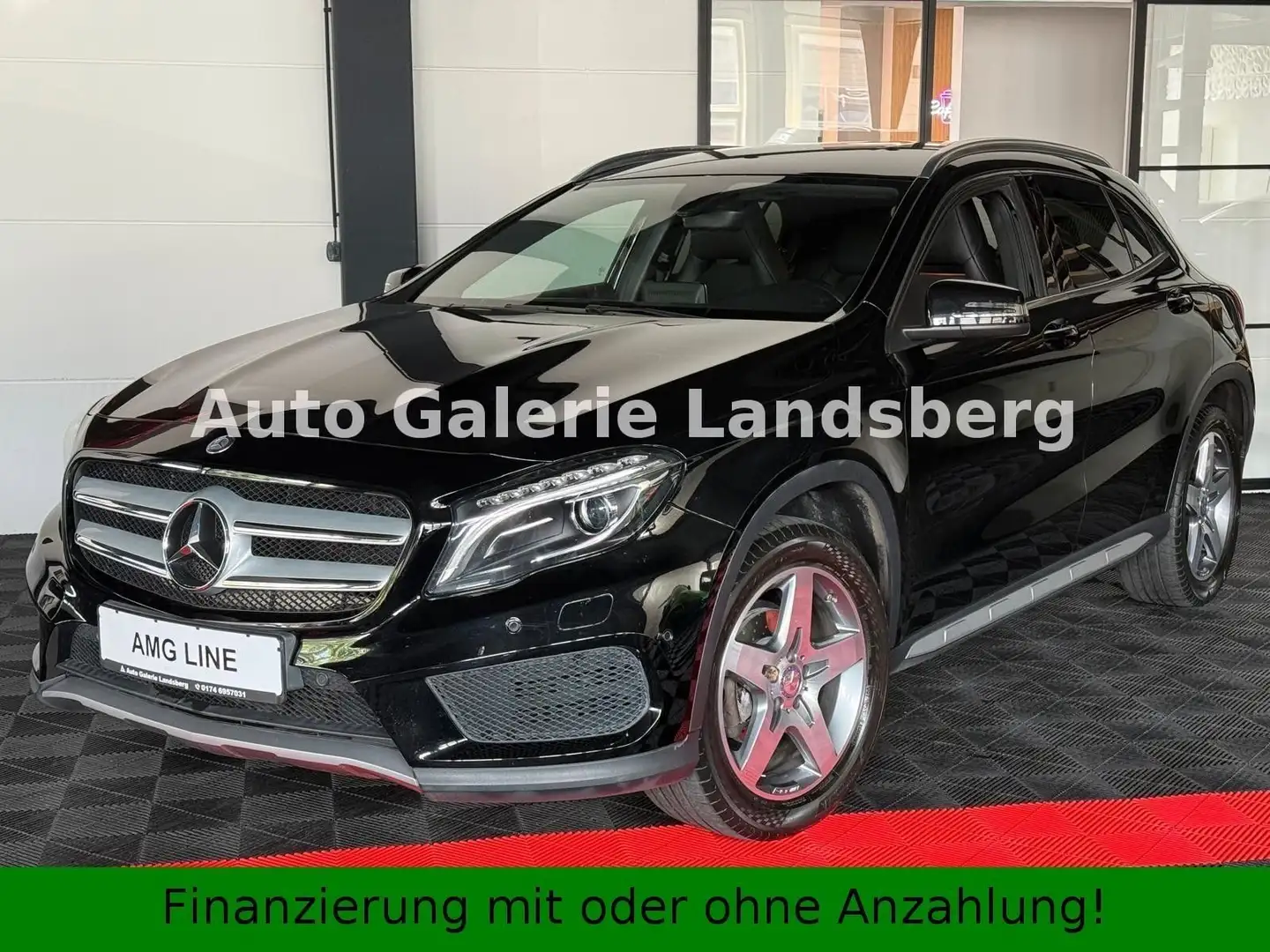 Mercedes-Benz GLA 200 *AMG Line*Xenon*Navi*kamera*Leder*18Zoll* Schwarz - 1
