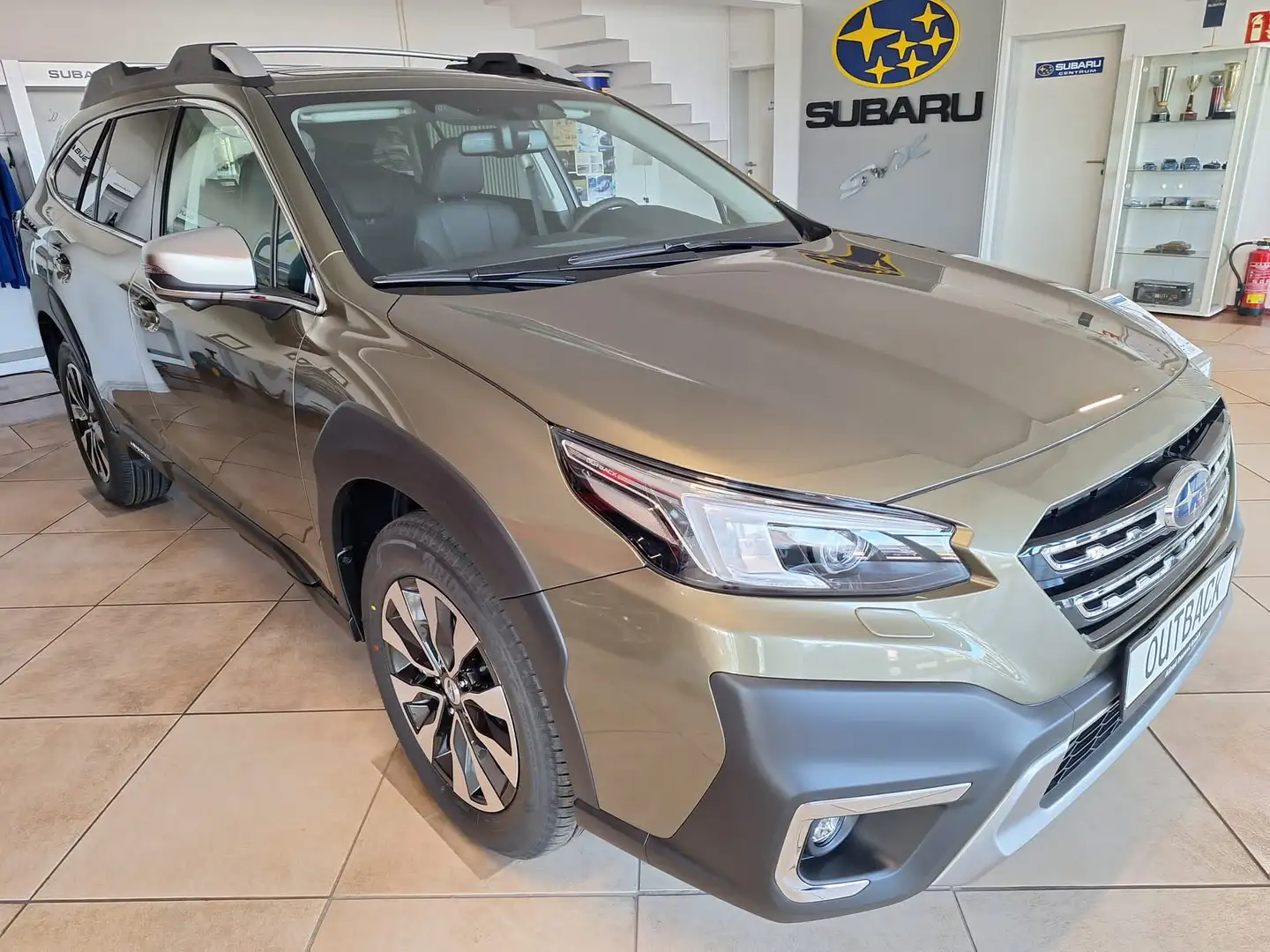 Subaru OUTBACK Subaru Outback 2.5i Platinum LEDER VOLL! 8 J.GA Grün - 1