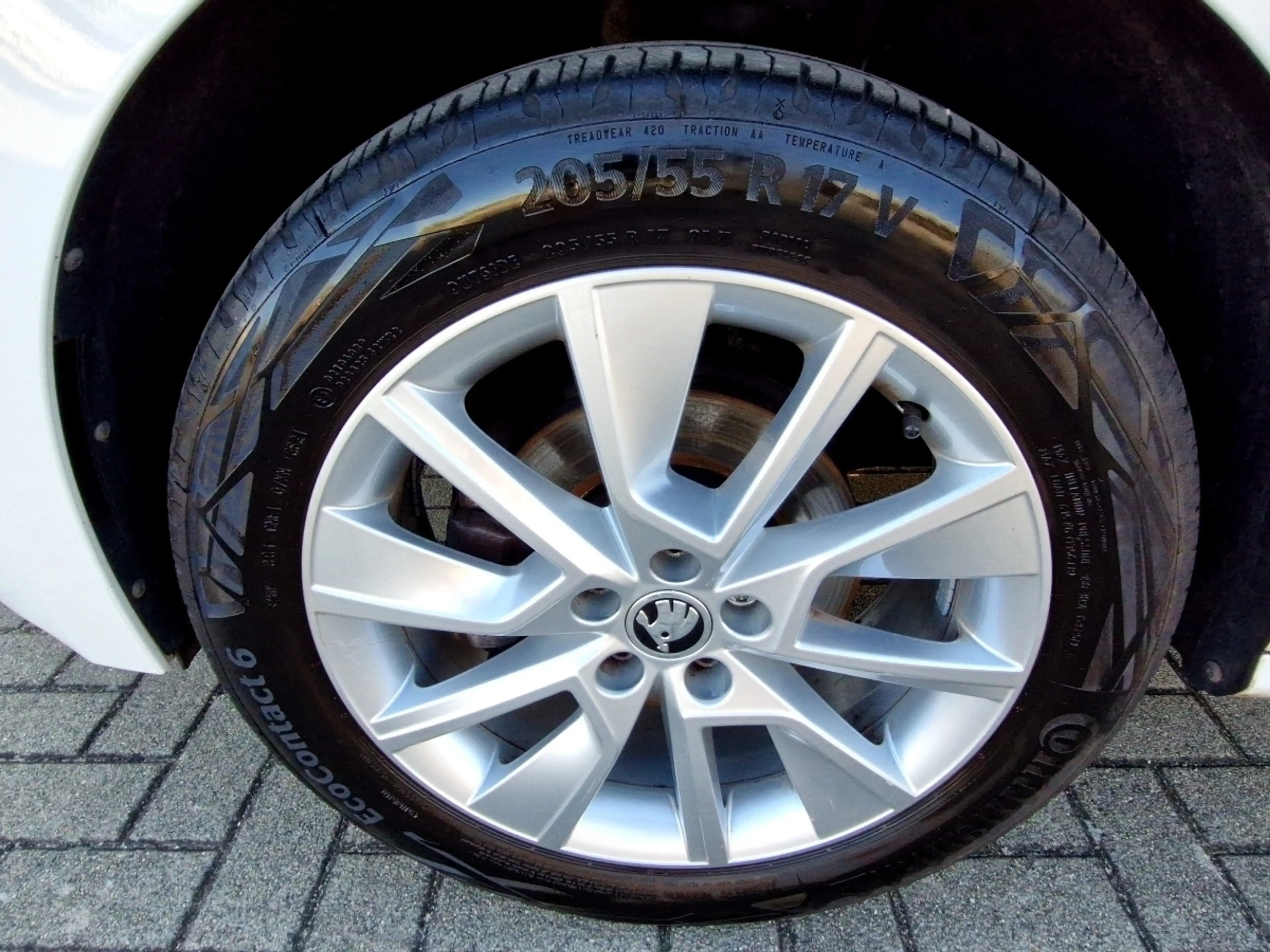 Skoda Kamiq 1.0 TSI Clever LED Navi Sitzhzg Klimaautomatik — photo 13