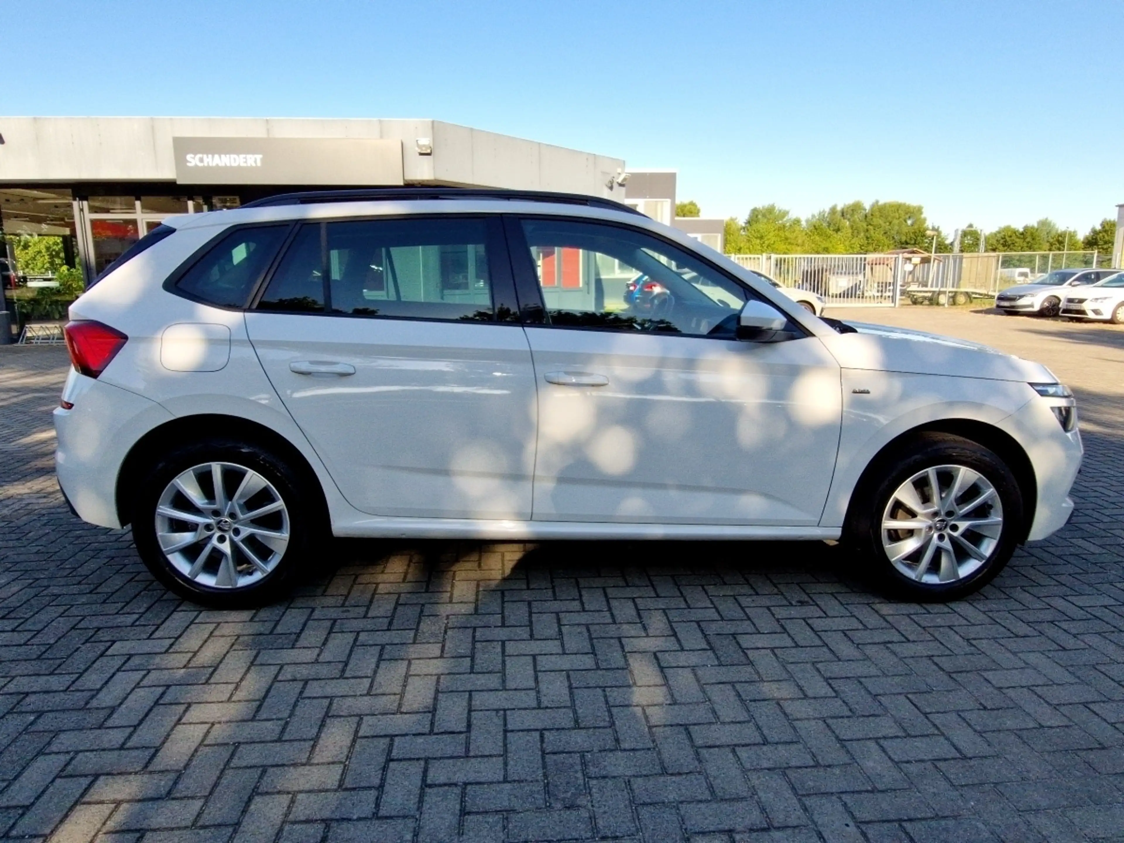 Skoda Kamiq 1.0 TSI Clever LED Navi Sitzhzg Klimaautomatik — photo 6
