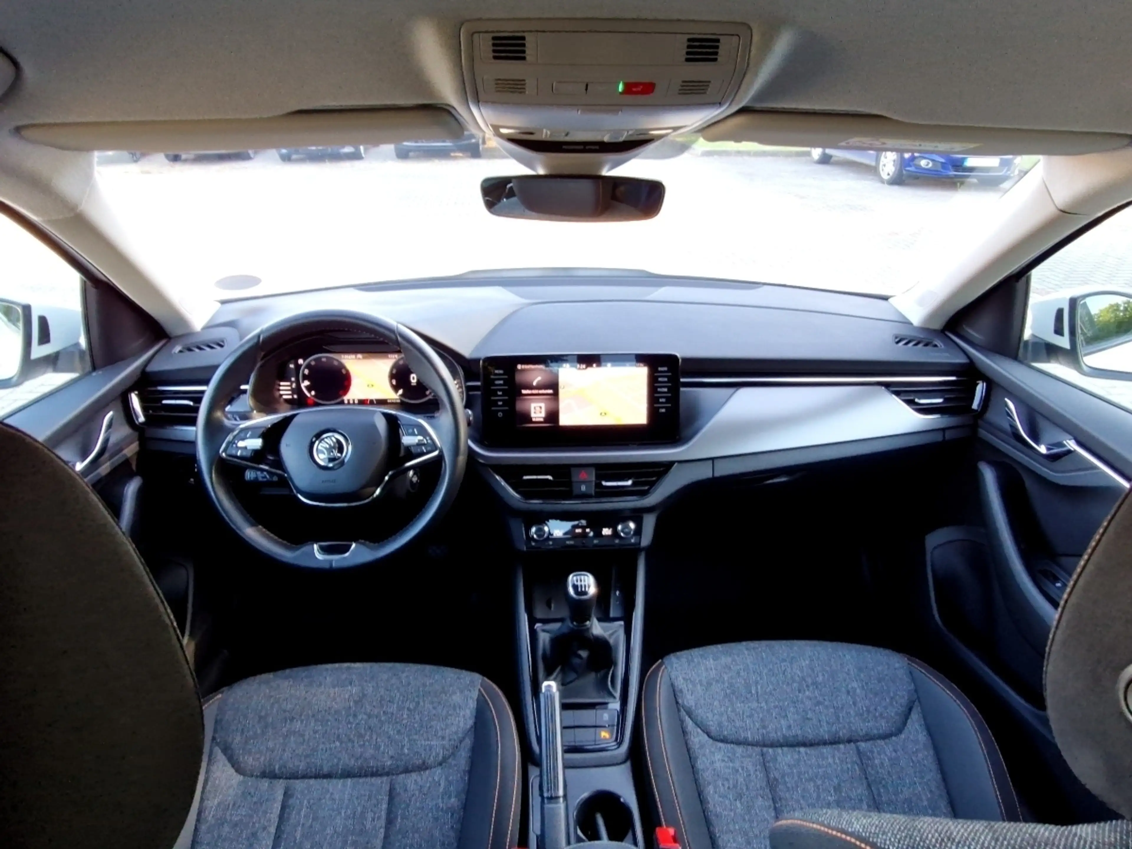 Skoda Kamiq 1.0 TSI Clever LED Navi Sitzhzg Klimaautomatik — photo 10