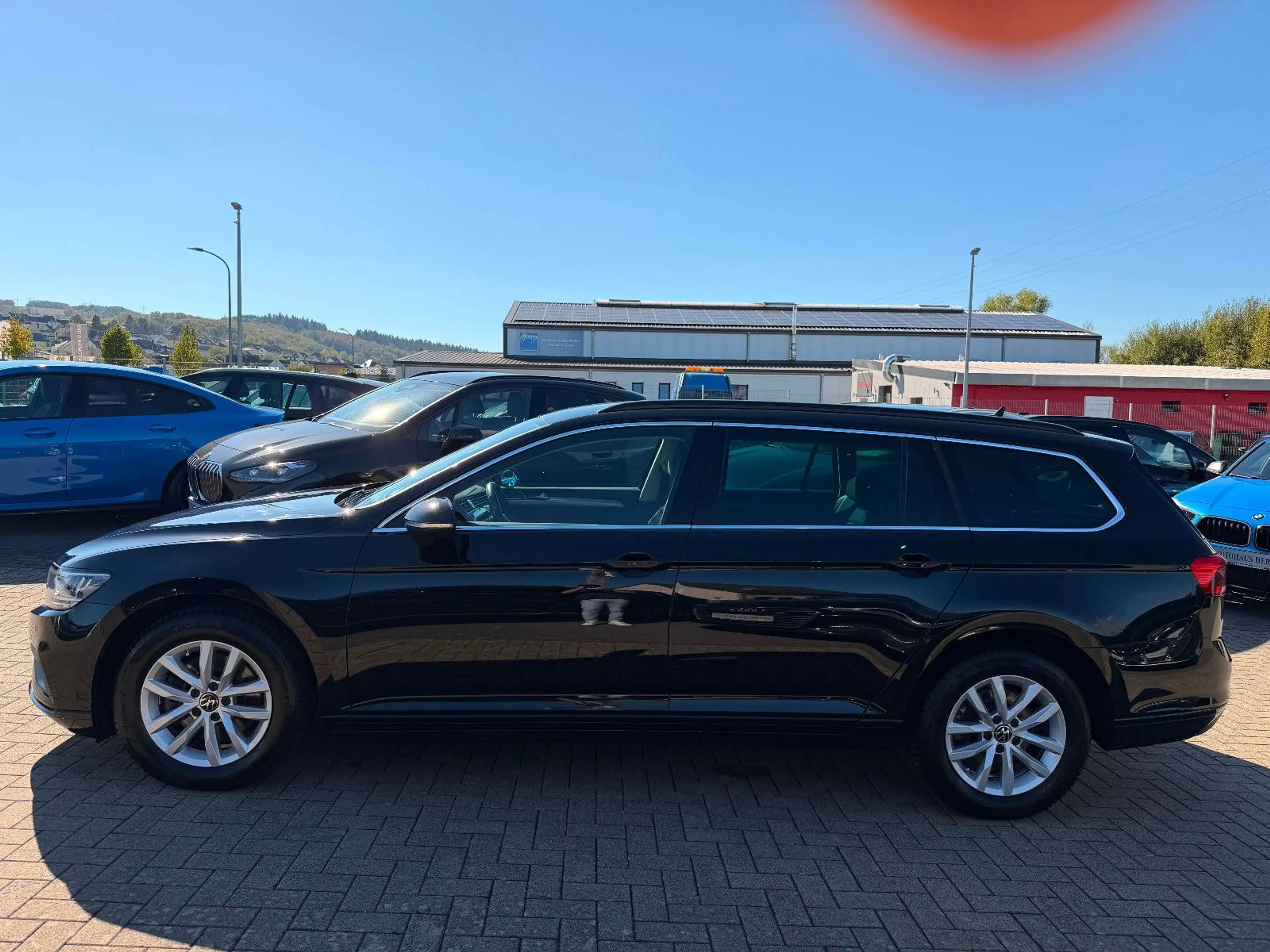 Volkswagen Passat Variant 2.0 TDI SCR DSG Business — photo 8