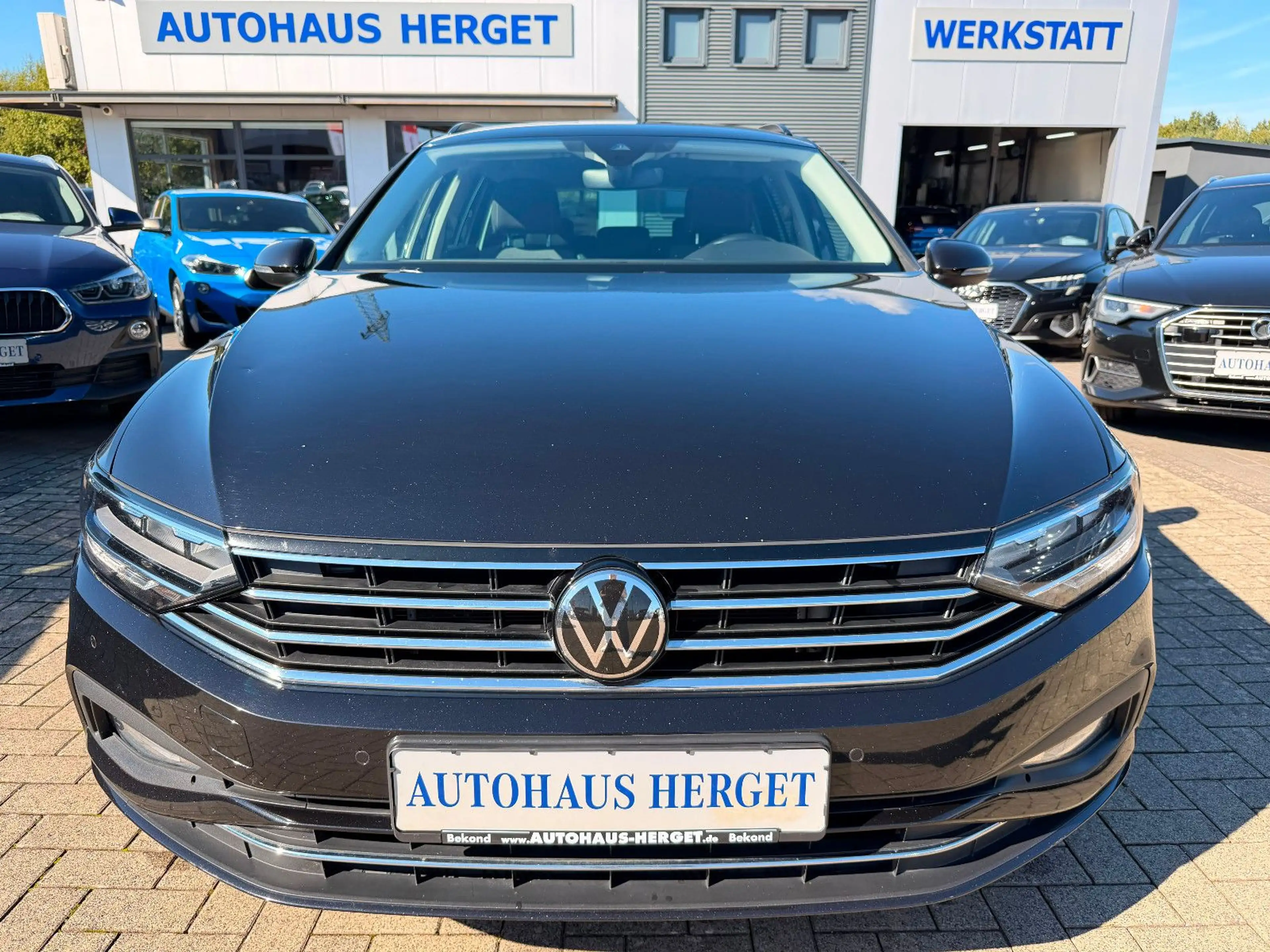 Volkswagen Passat Variant 2.0 TDI SCR DSG Business — photo 2