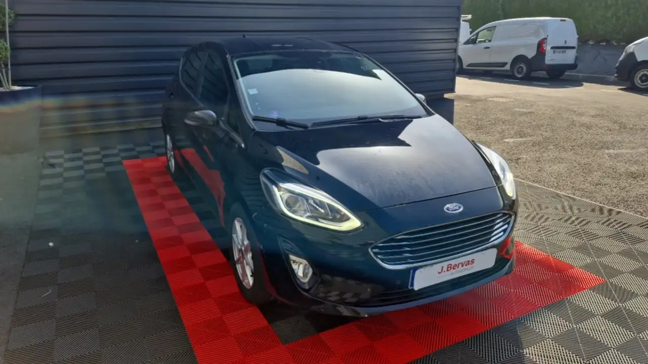 Ford Fiesta 5 portes — photo 3
